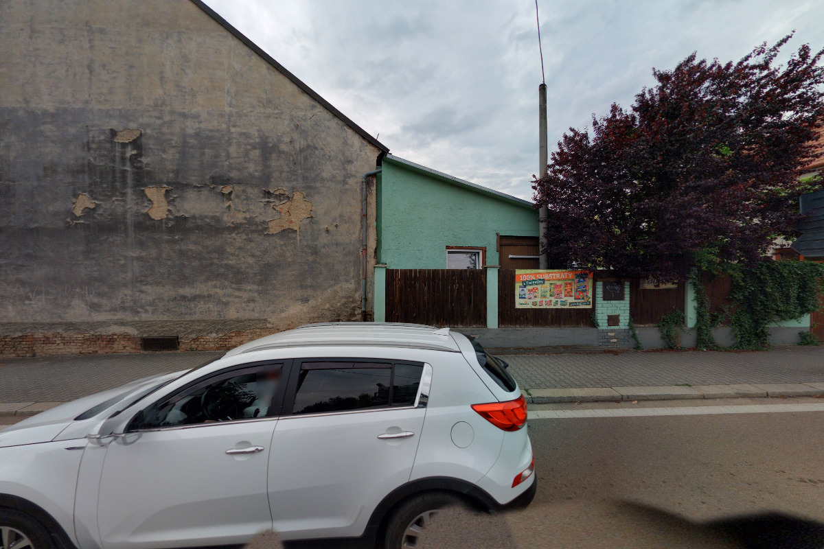Zahradnictví a květinářství Cesmína foto 2