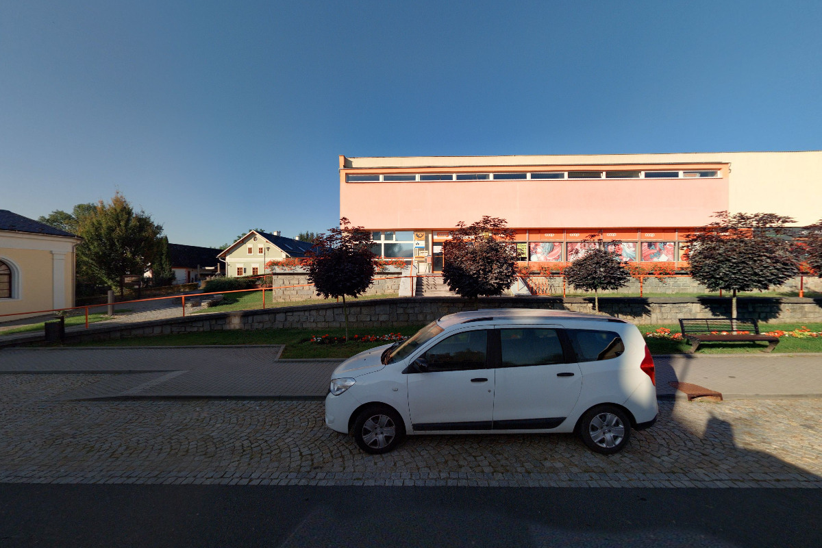 Pošta Bludov foto 2