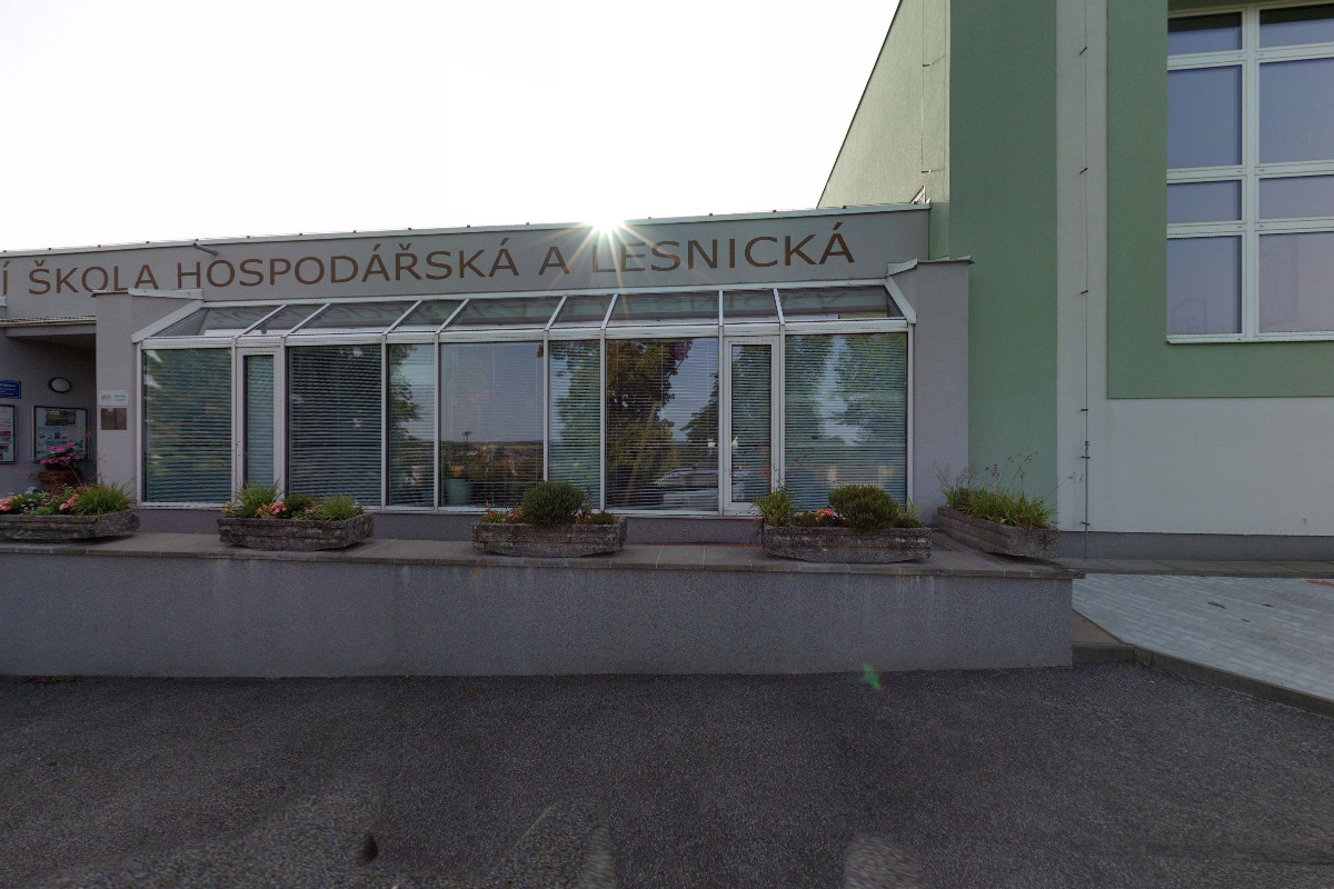 Střední škola hospodářská a lesnická Frýdlant foto 3