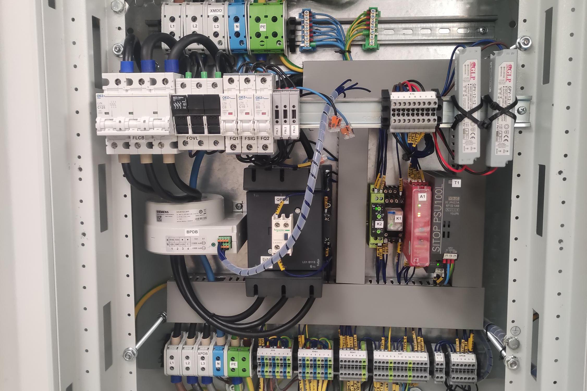 Elektromontážní práce Erik Hübner