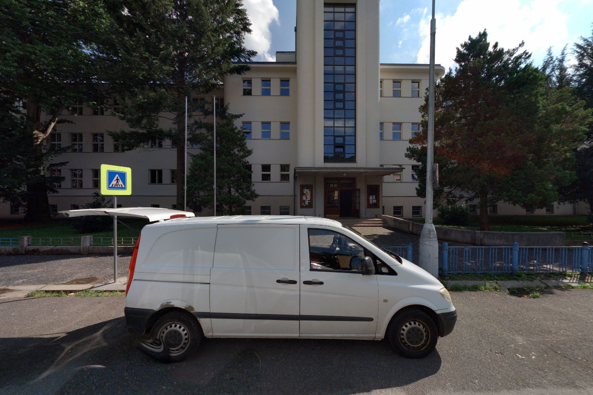 Společnost pro rozvoj Dvořákova gymnazia, o.p.s. foto 2