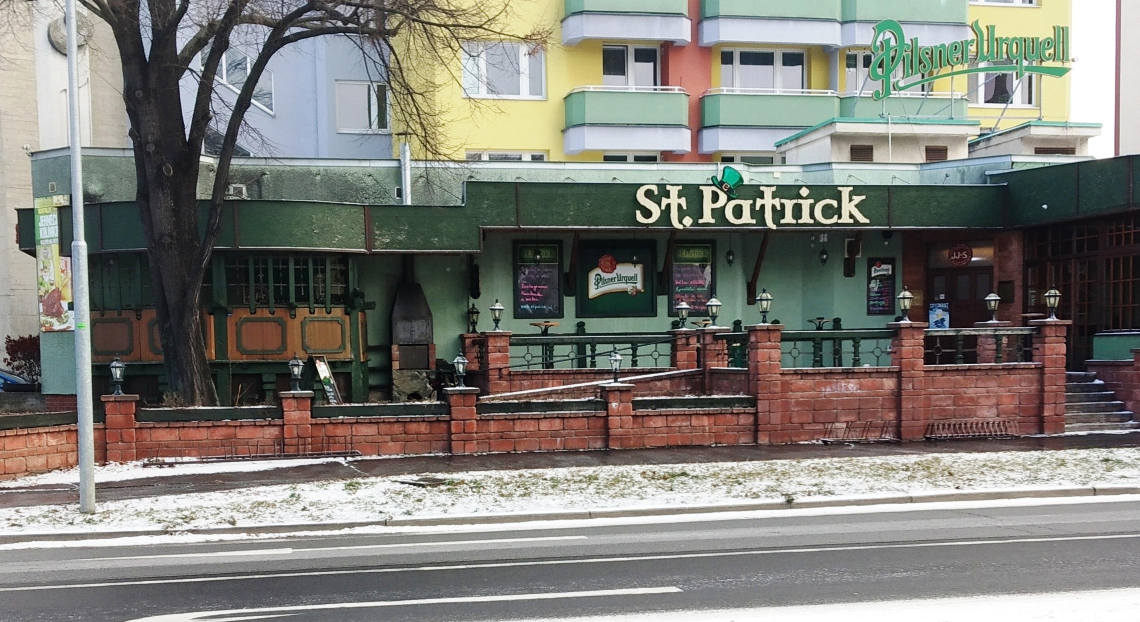 St. Patrick – Original Irish Pub foto 3