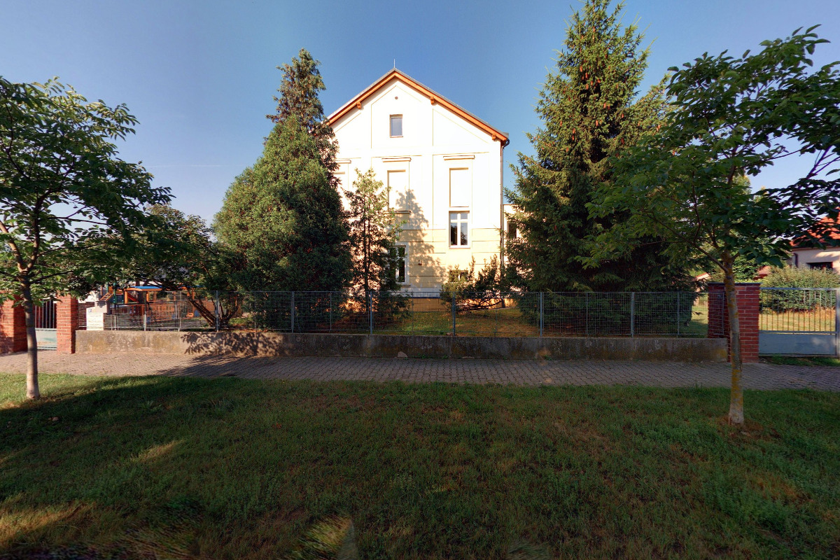 ZŠ a MŠ Hradec Králové, Plačice foto 4