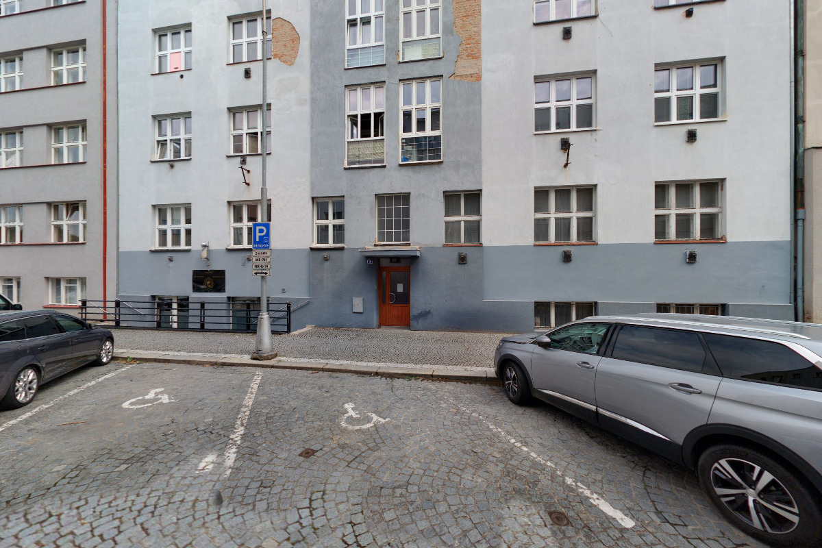 Imperial barbershop, s.r.o.