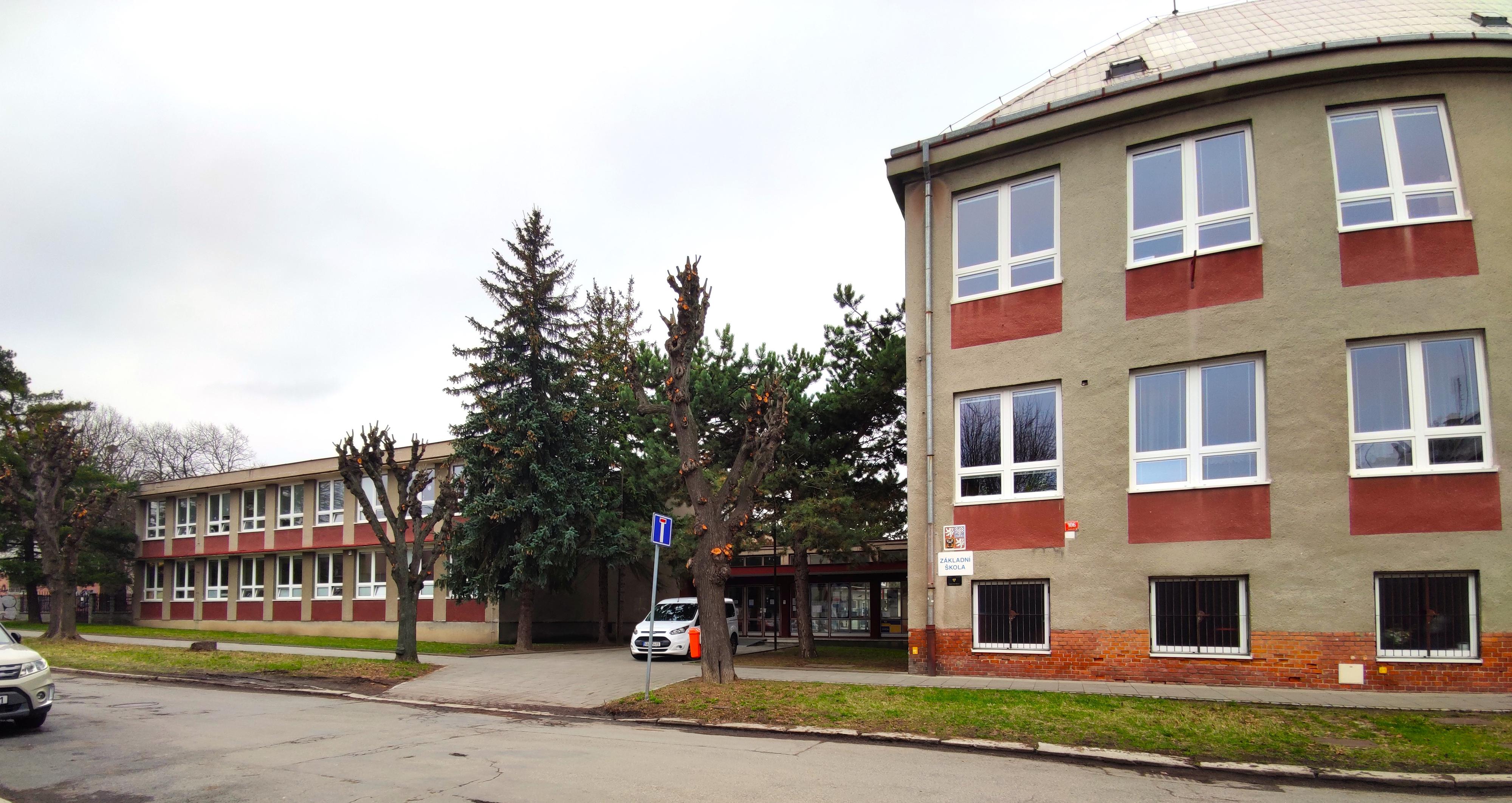 Fakultní ZŠ Olomouc, Helsinská 6 foto 4