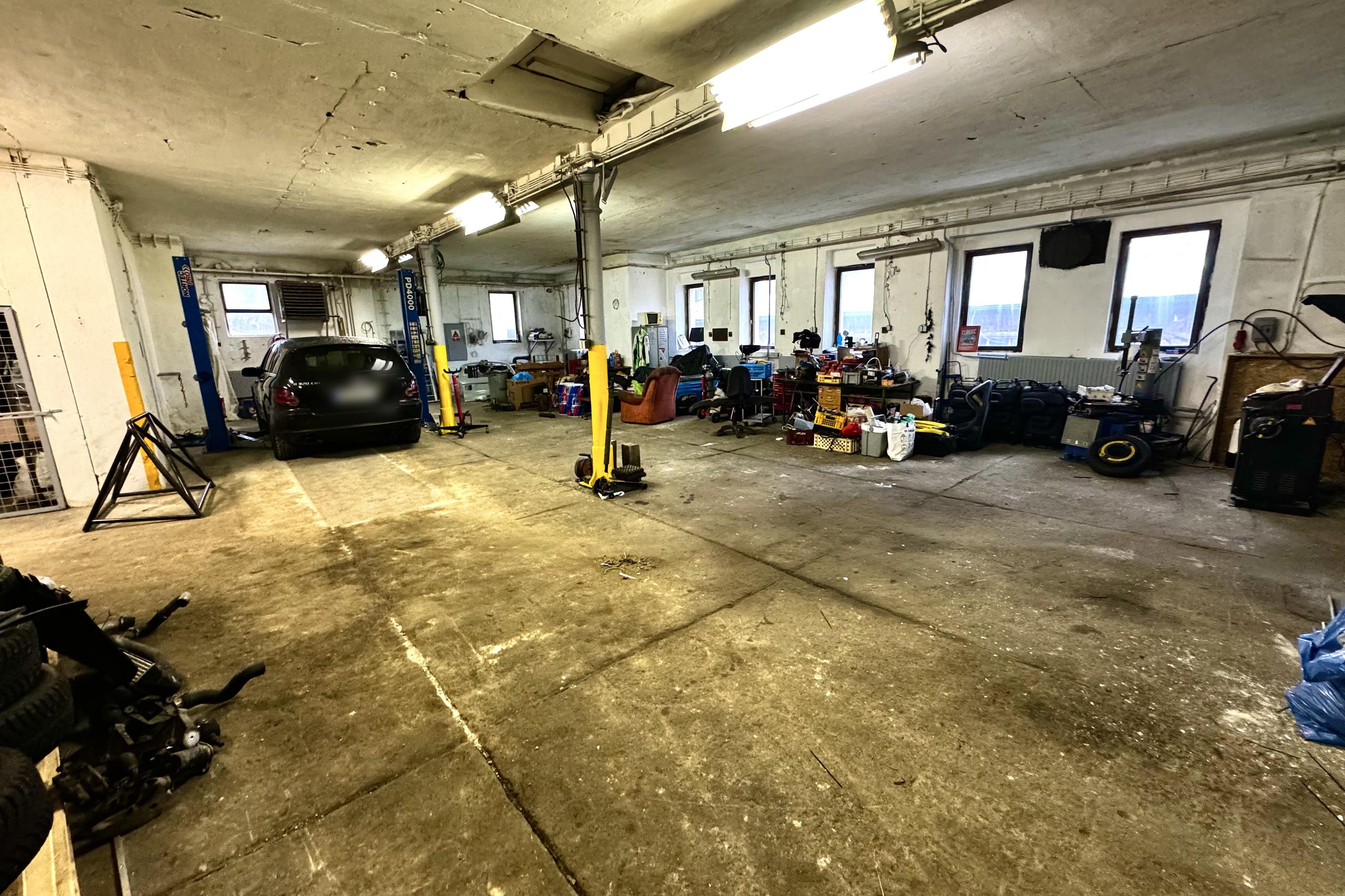 SMO Auto - pneu servis