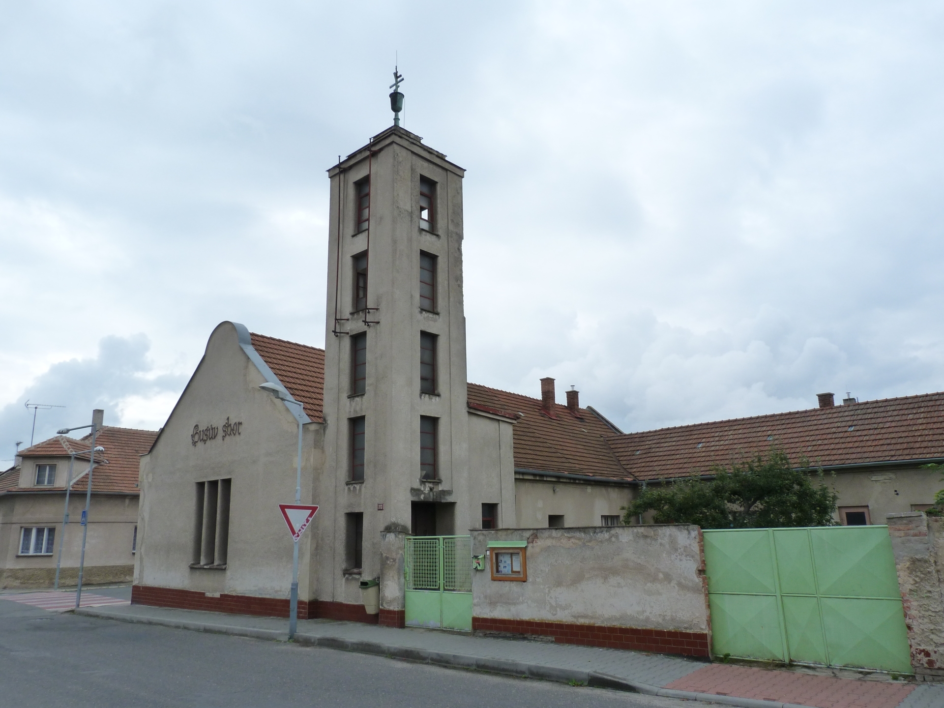 Náboženská obec Církve československé husitské v Městci Králové foto 2