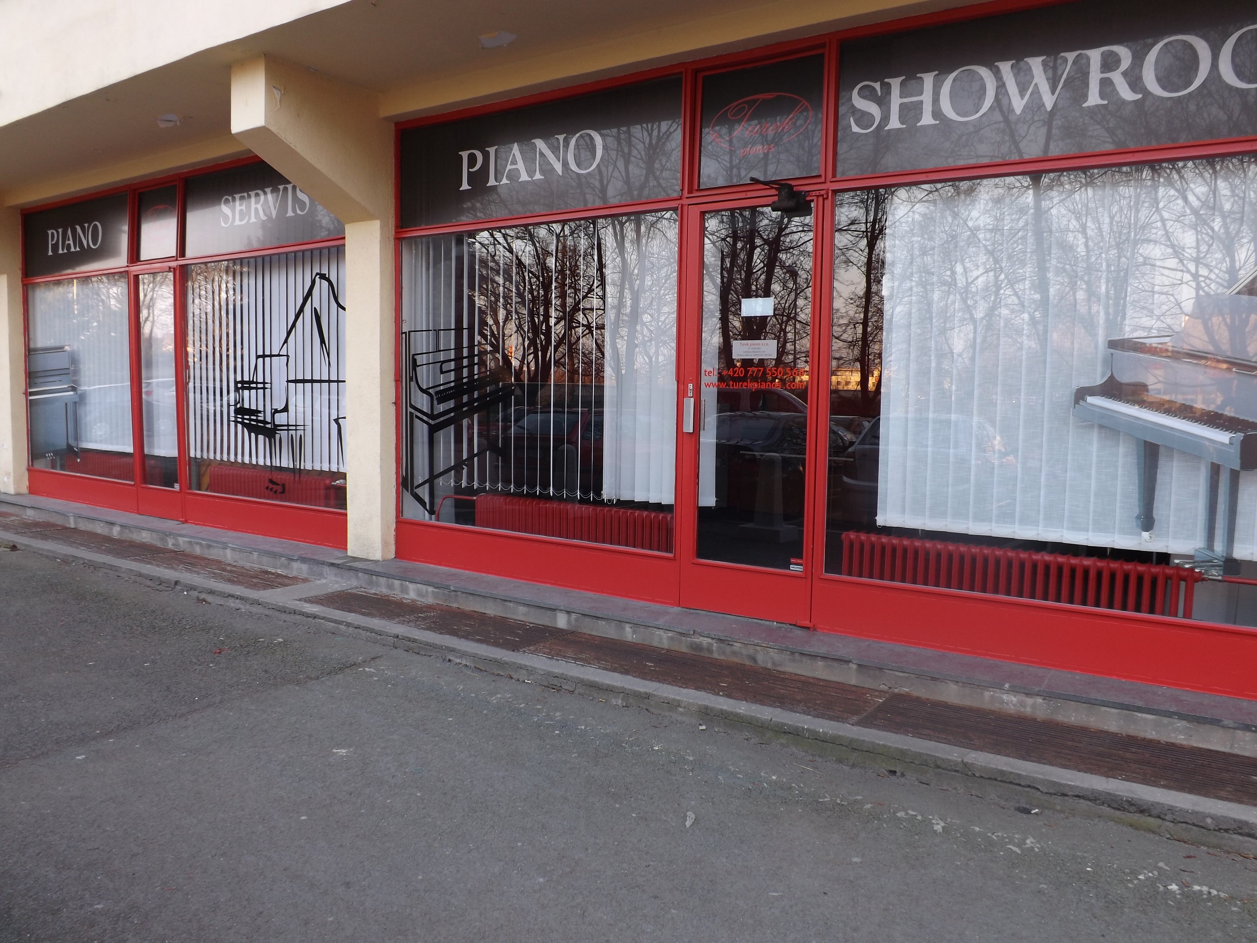 Turek Pianos foto 2