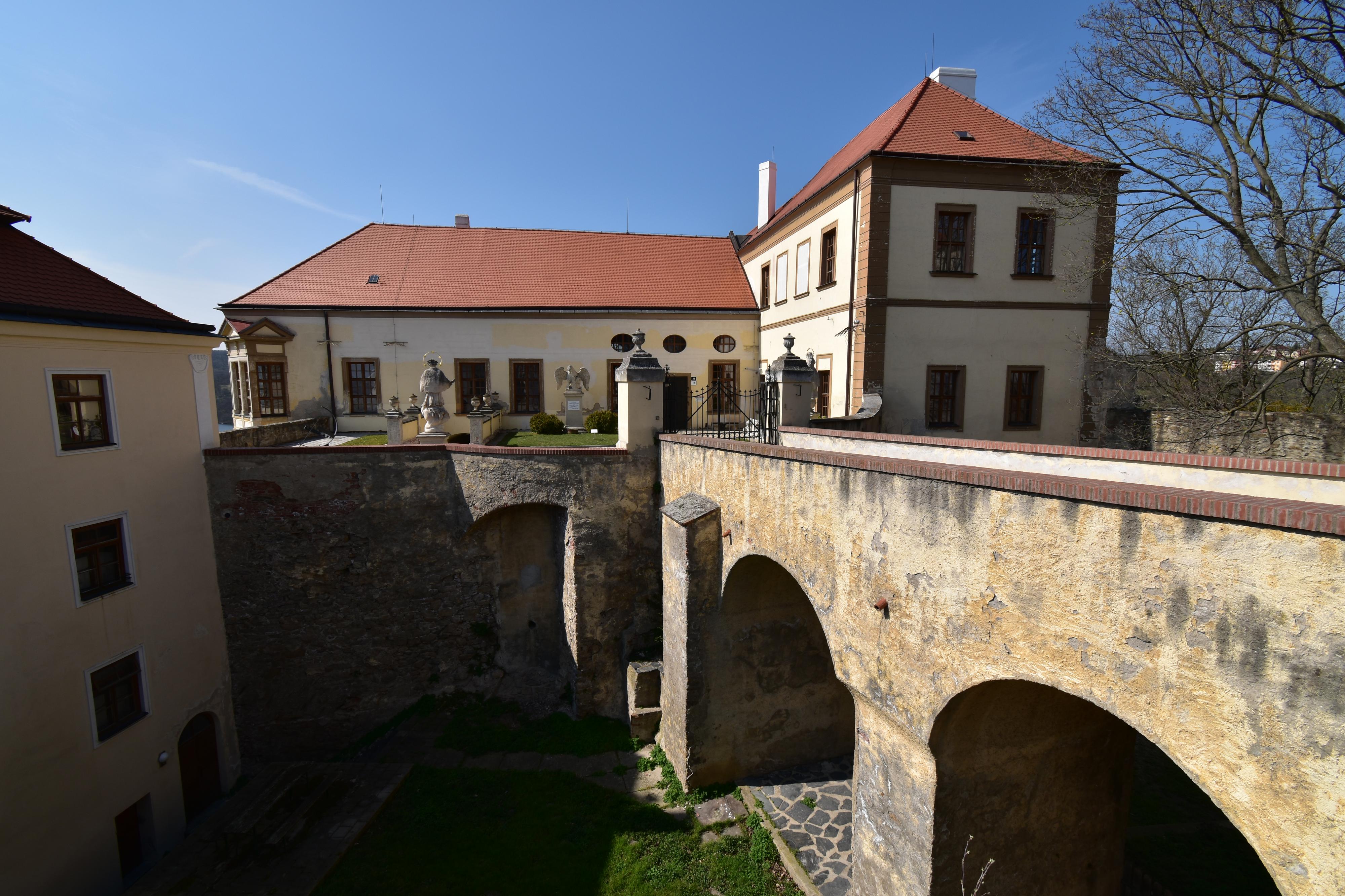 Jihomoravské muzeum ve Znojmě - Znojemský hrad foto 4