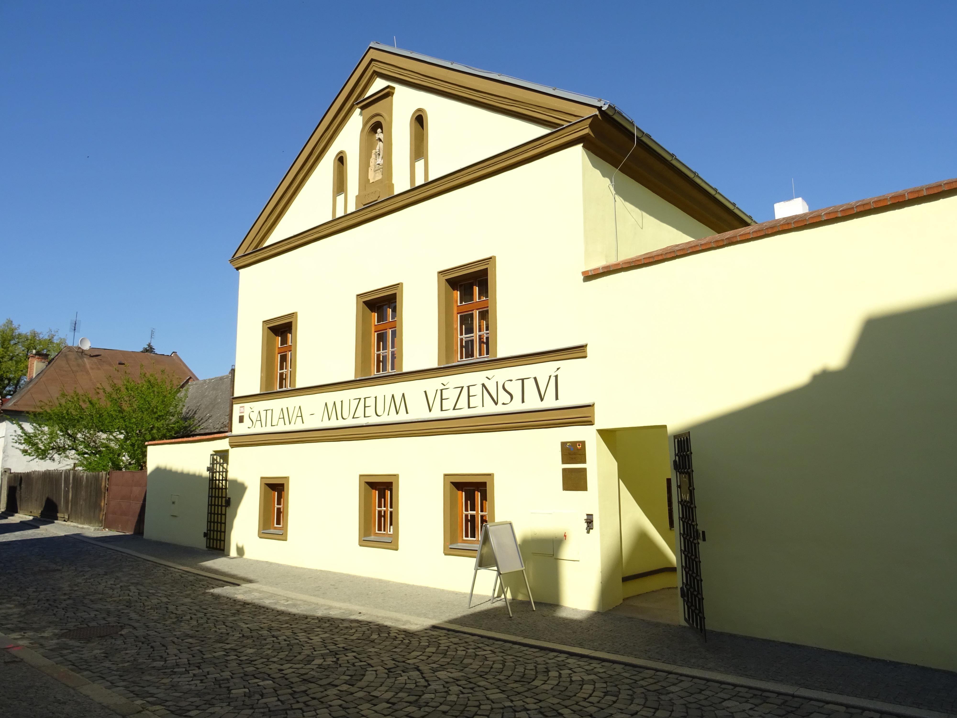 Šatlava - muzeum vězeňství foto 1