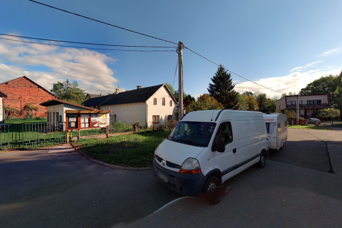 Nabíjecí stanice pro elektrokola a mobilní zařízení foto 2