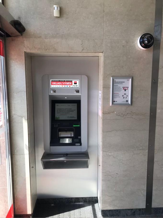 Bankomat Komerční banky foto 2