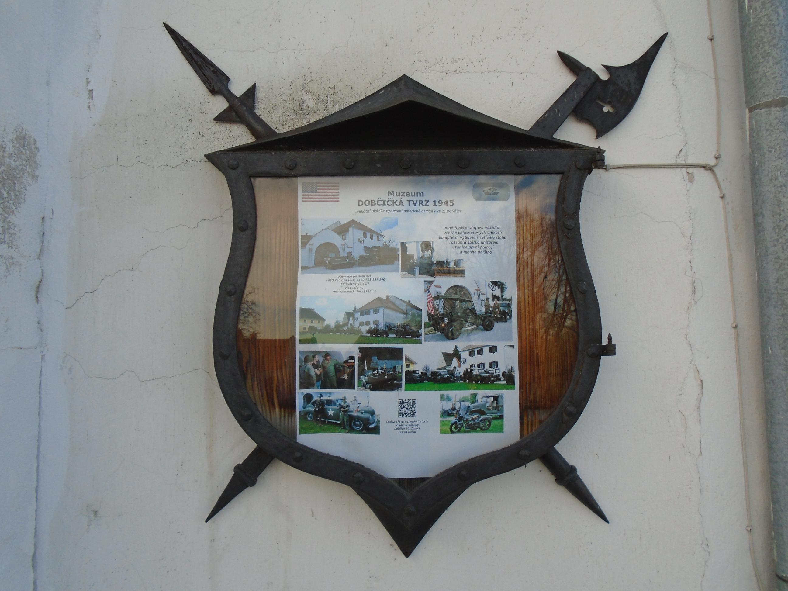 Dobčická tvrz 1945 foto 5