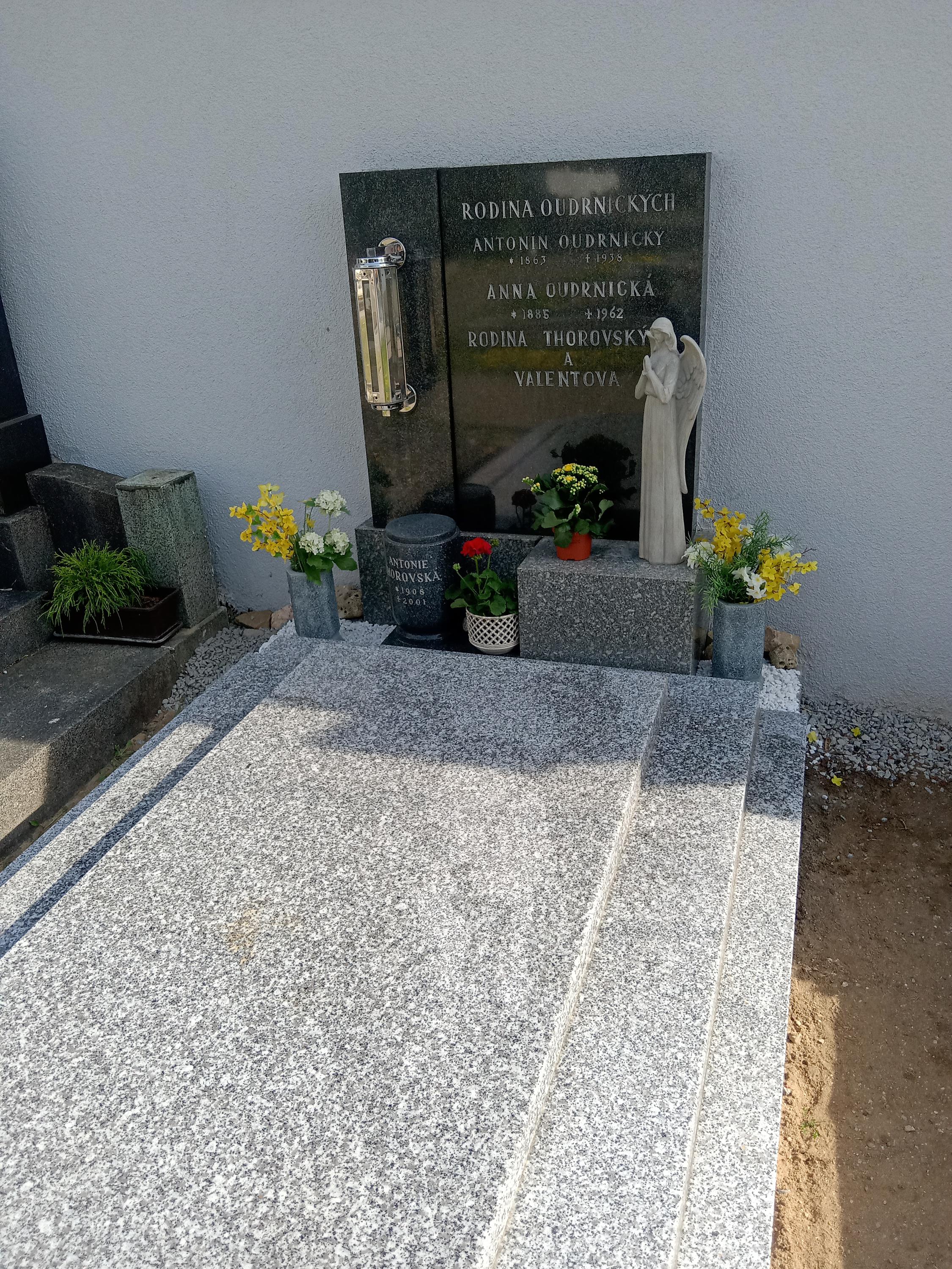 Kamenictví Luboš Pažout foto 5