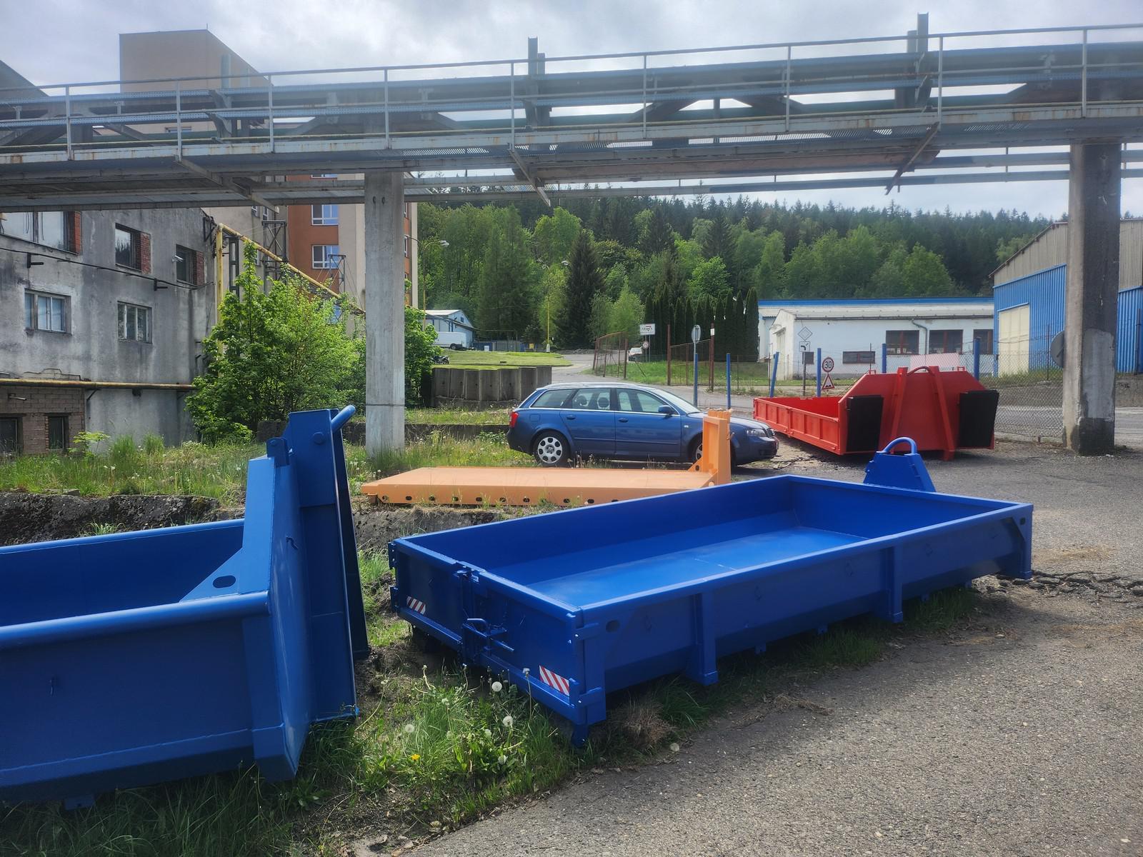 Hákové kontejnery z Libereckého kraje foto 6