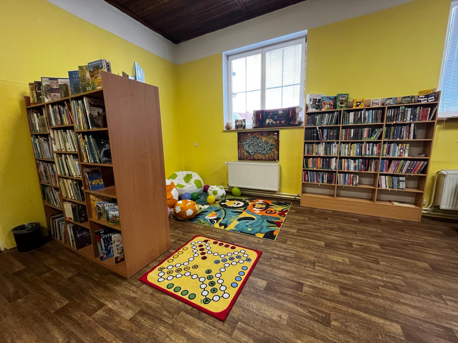 Místní knihovna Svatava foto 2