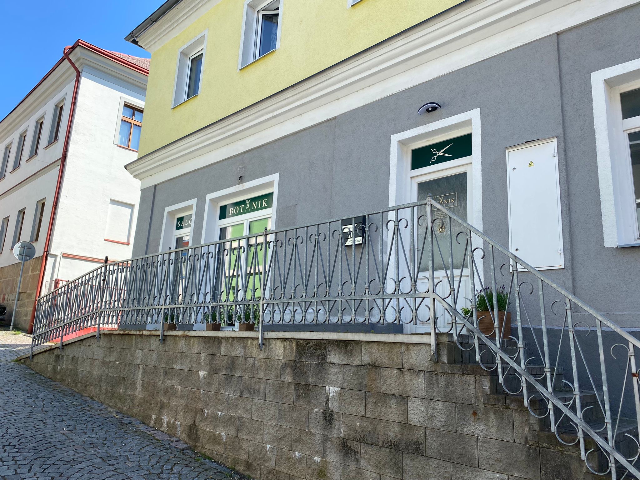 Kadeřnický salon BOTANIK - Lucie Cabrnochová foto 3