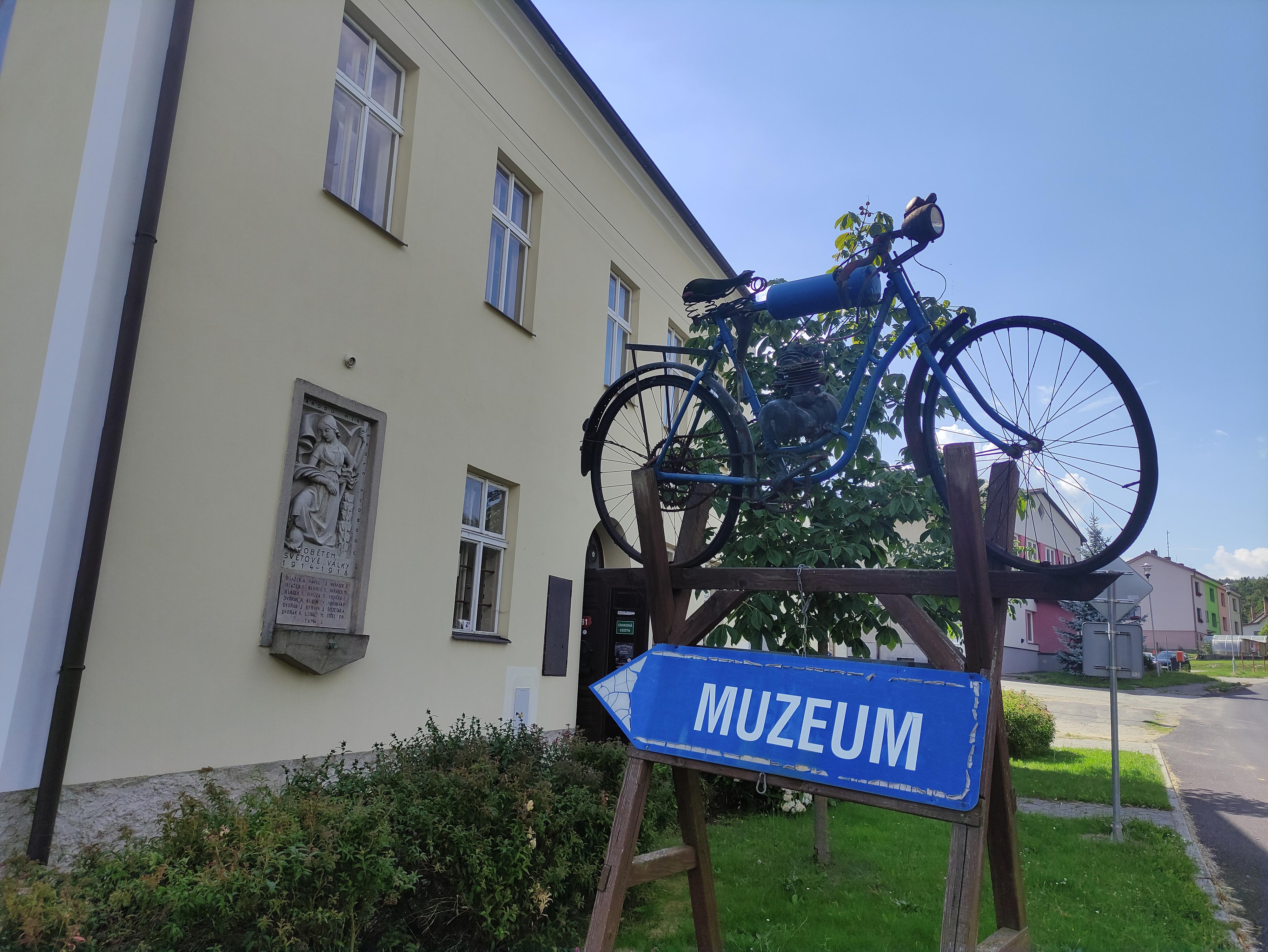 Muzeum motorových kol Horní Radouň foto 5
