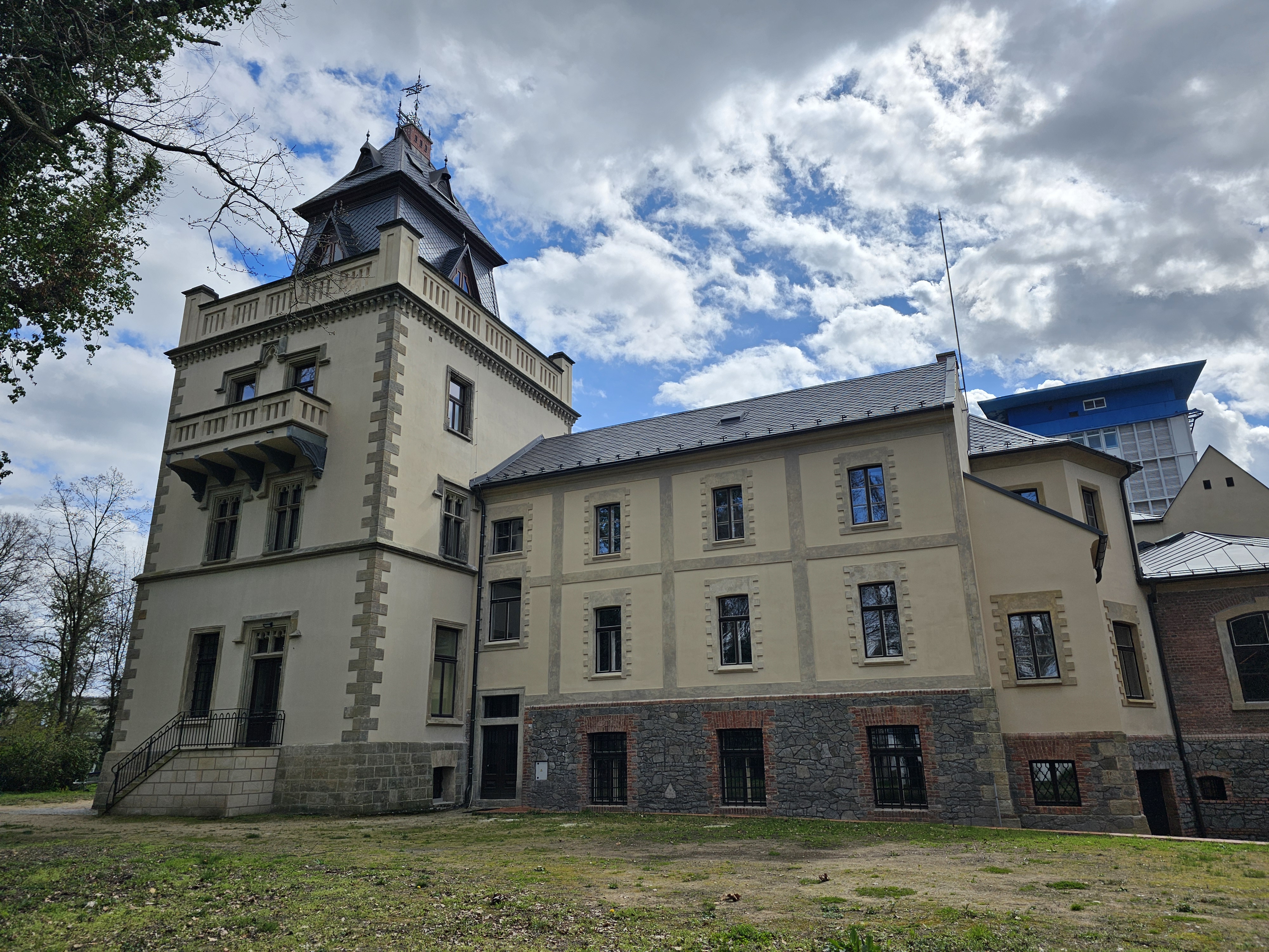 Zámeček Pardubice - Larischova vila foto 6