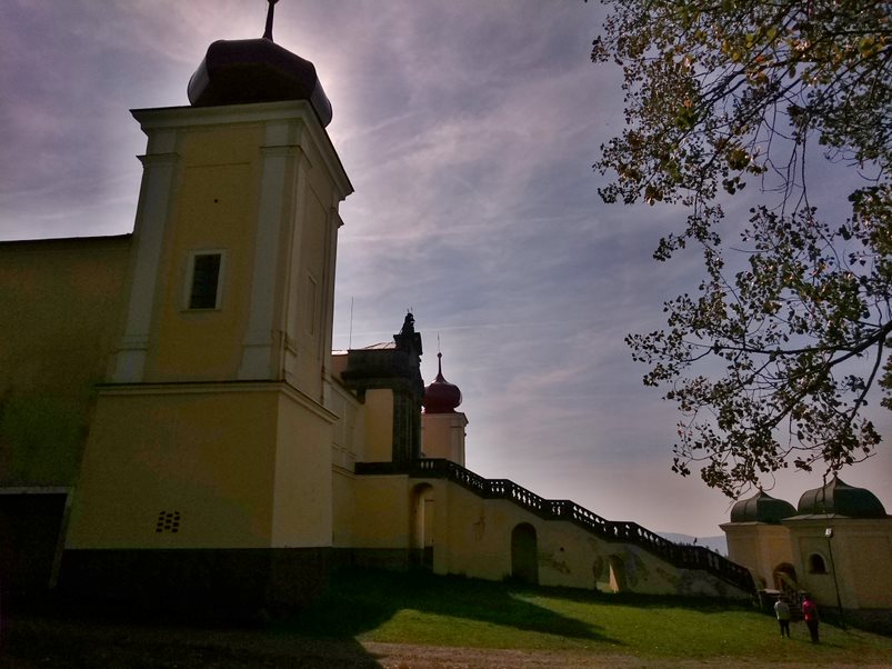 Památník obětem internace Králíky foto 5