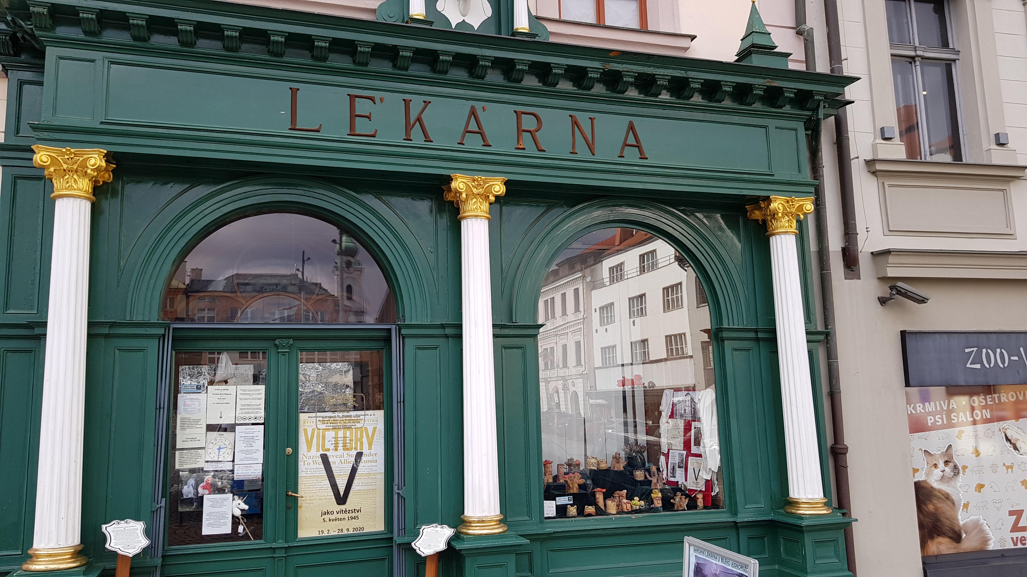 Barokní lékárna U Bílého jednorožce