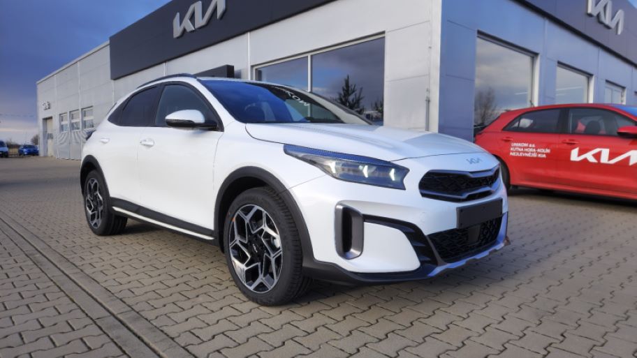 UNIKOM, a.s. - Autosalon KIA foto 2