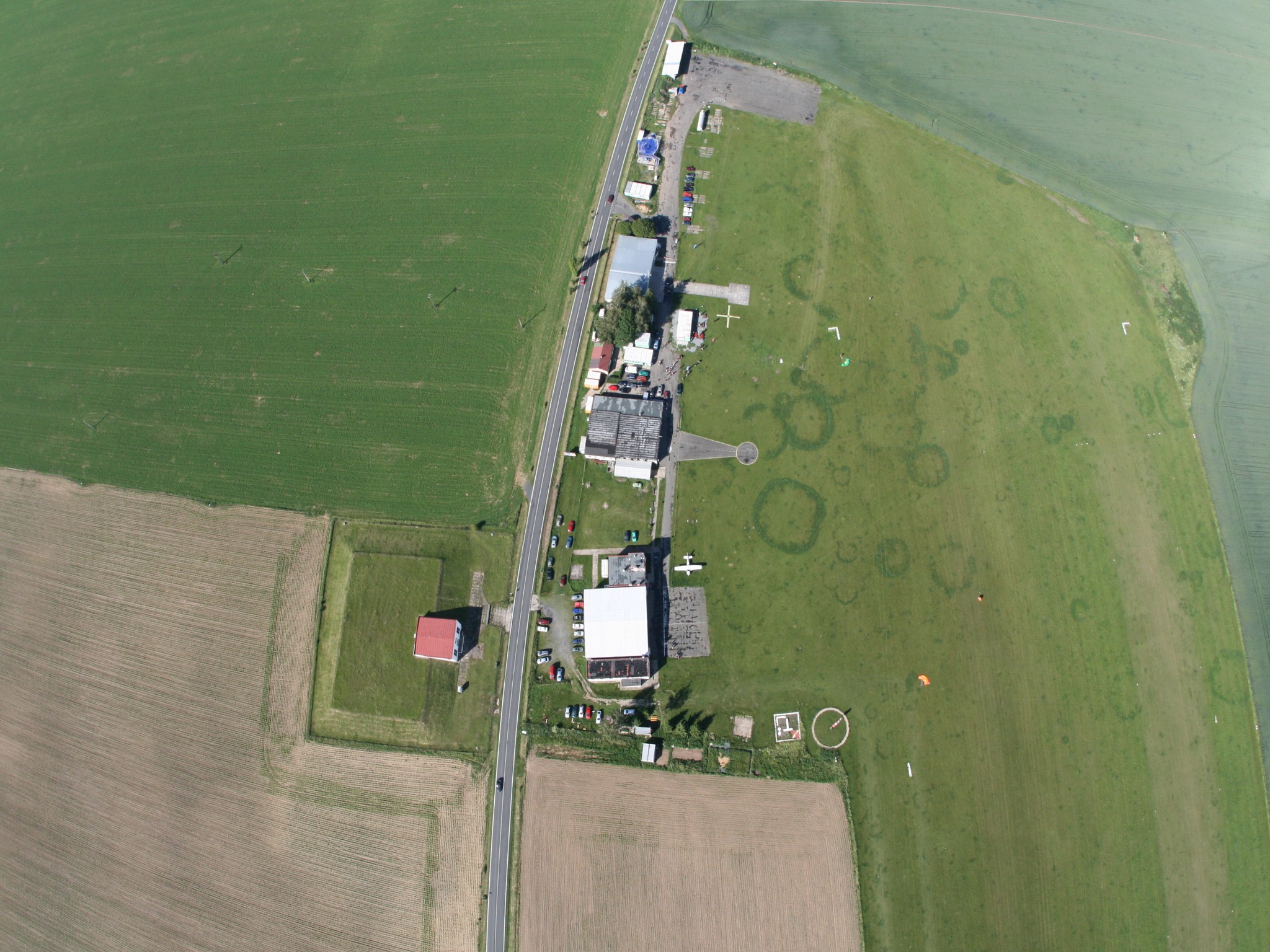 Aeroklub Kolín - letiště Kolín foto 3
