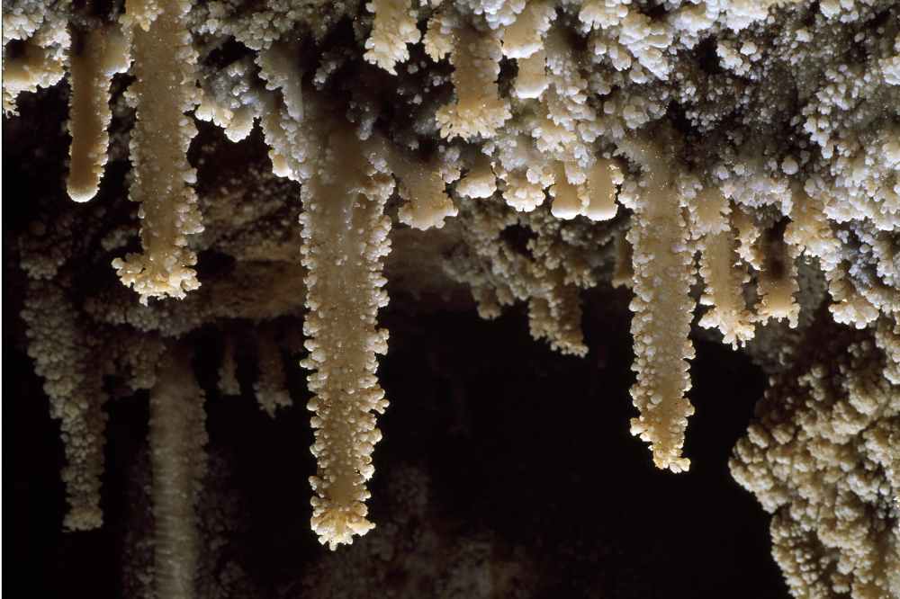 Zbrašovské aragonitové jeskyně