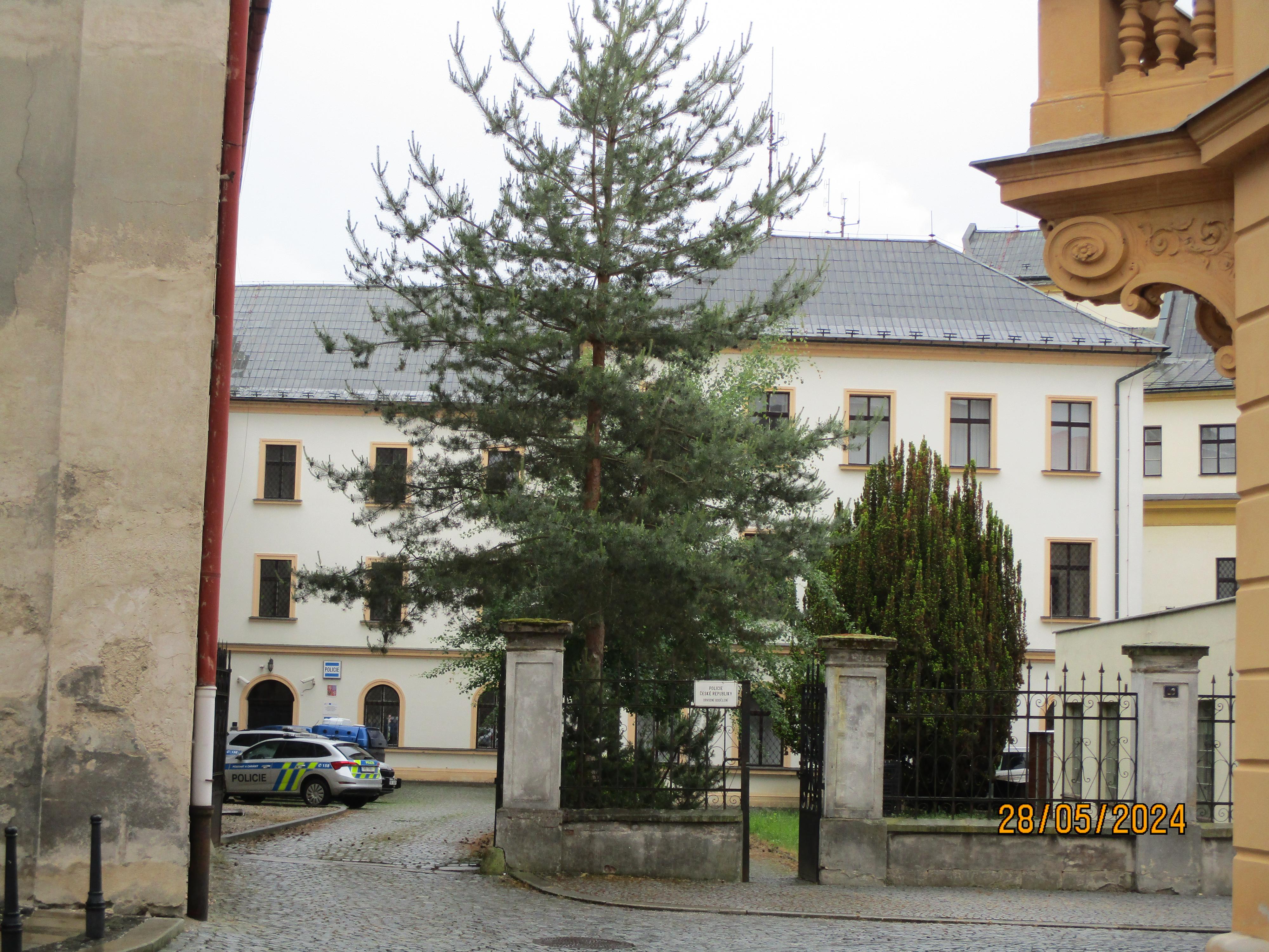 Policie ČR - Obvodní oddělení Jičín foto 3
