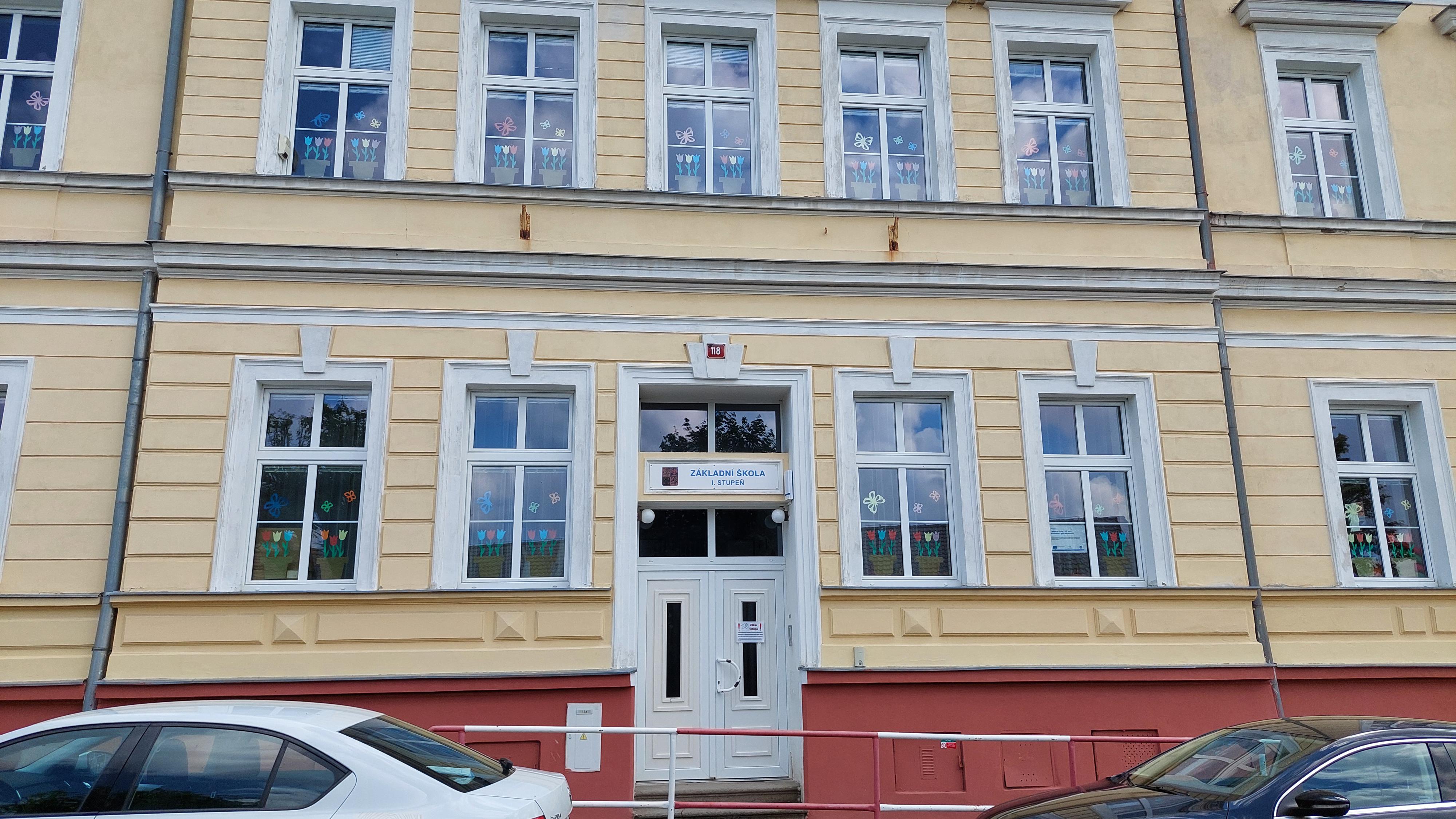 ZŠ Kostomlaty pod Milešovkou foto 3