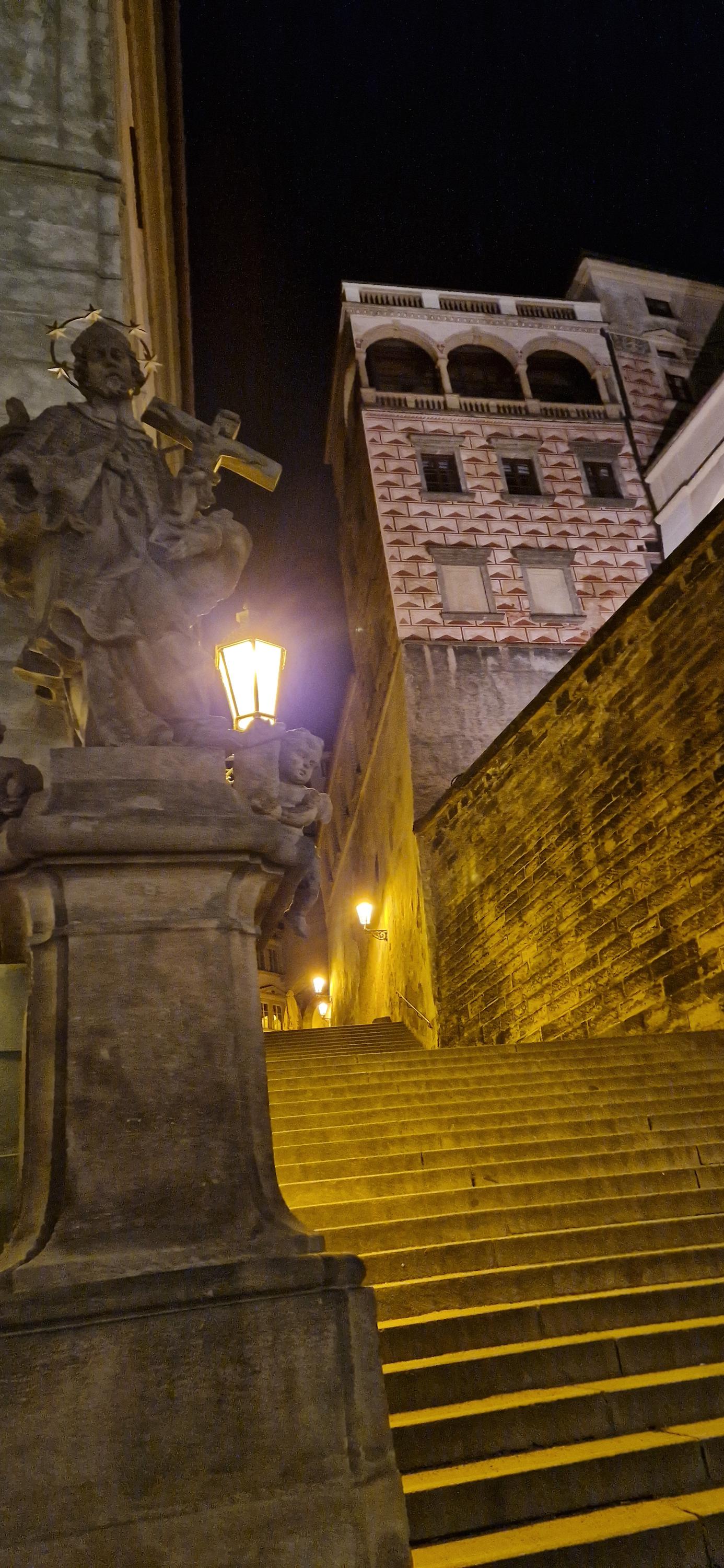 Fortna - Klášter Hradčany Řádu bosých karmelitánů foto 3