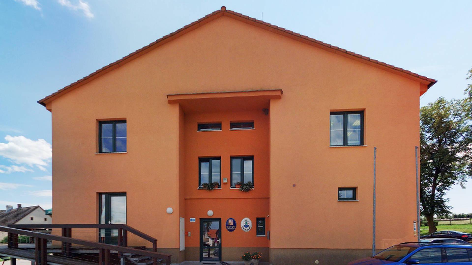 Žabovřesky - obecní úřad foto 1