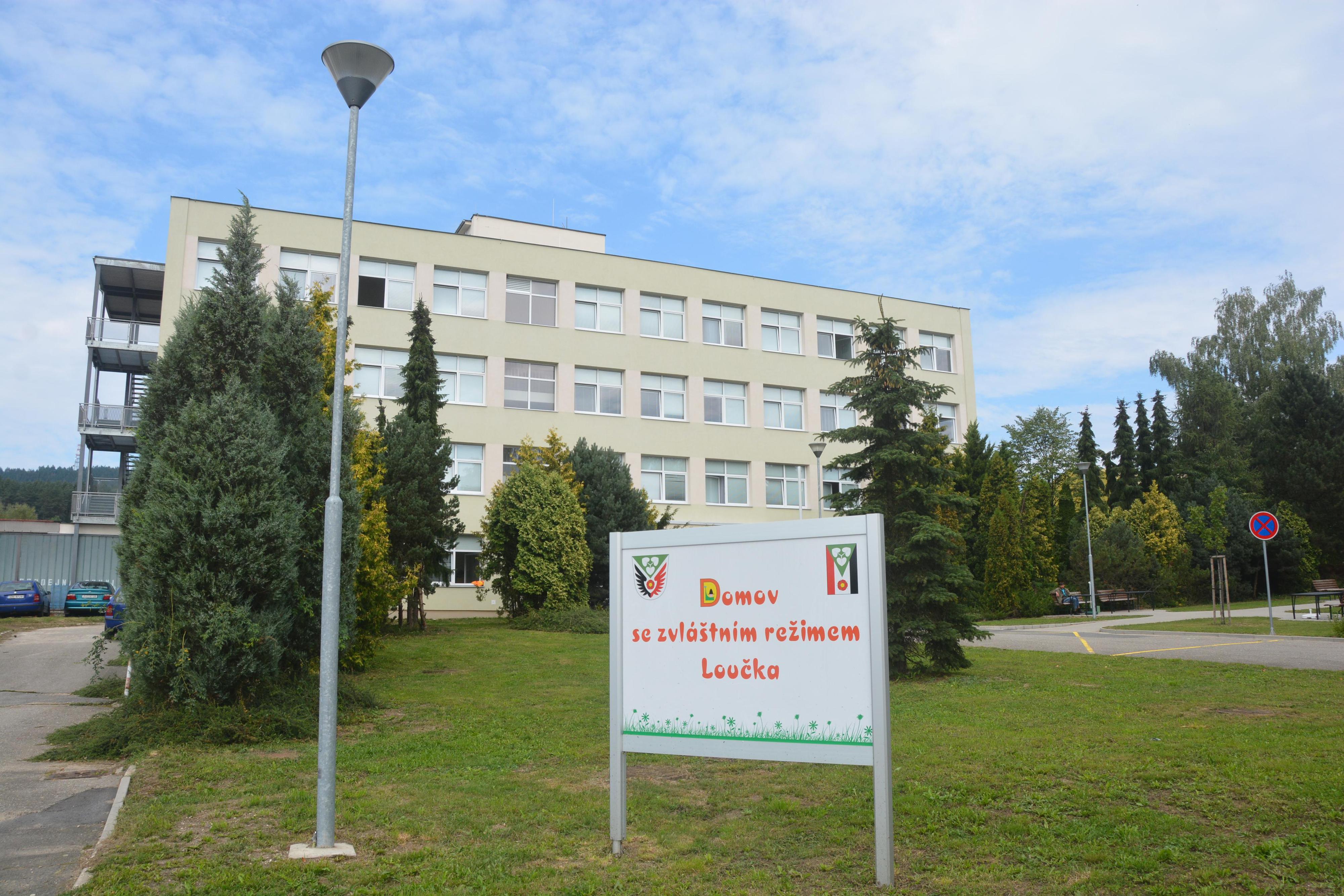 Domov se zvláštním režimem Loučka