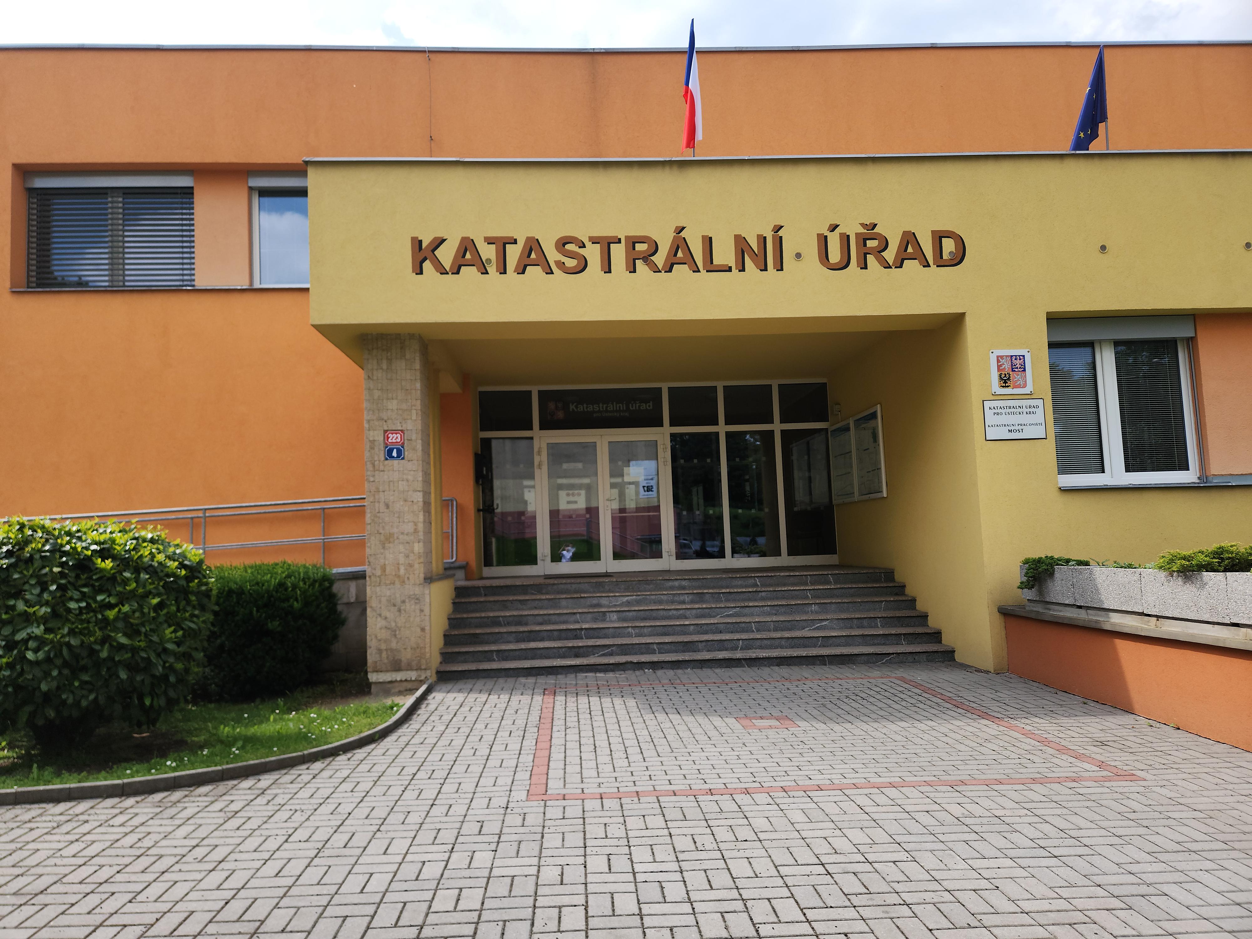 Katastrální pracoviště Most foto 2