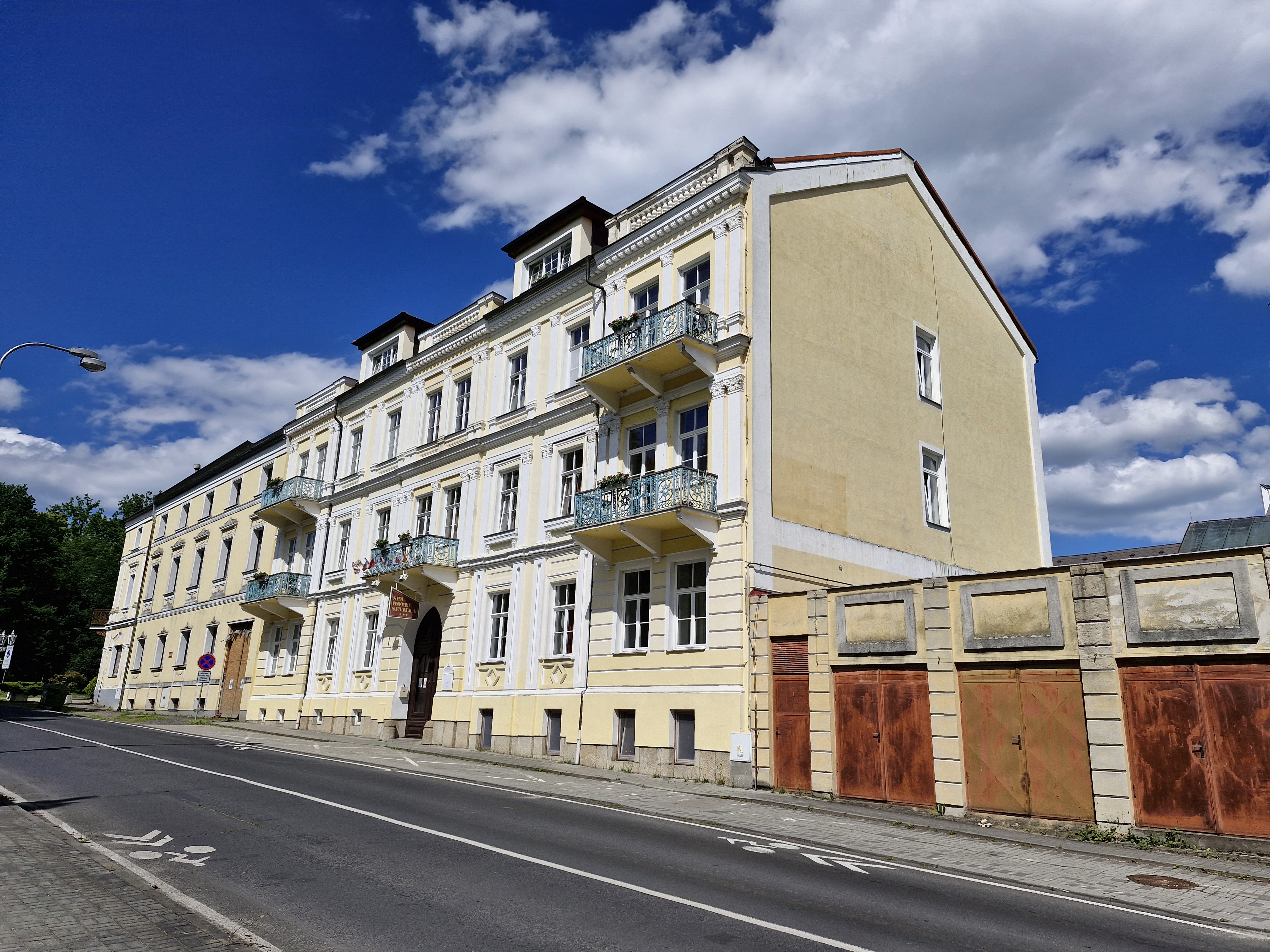 MUDr. Jaroslav Révay