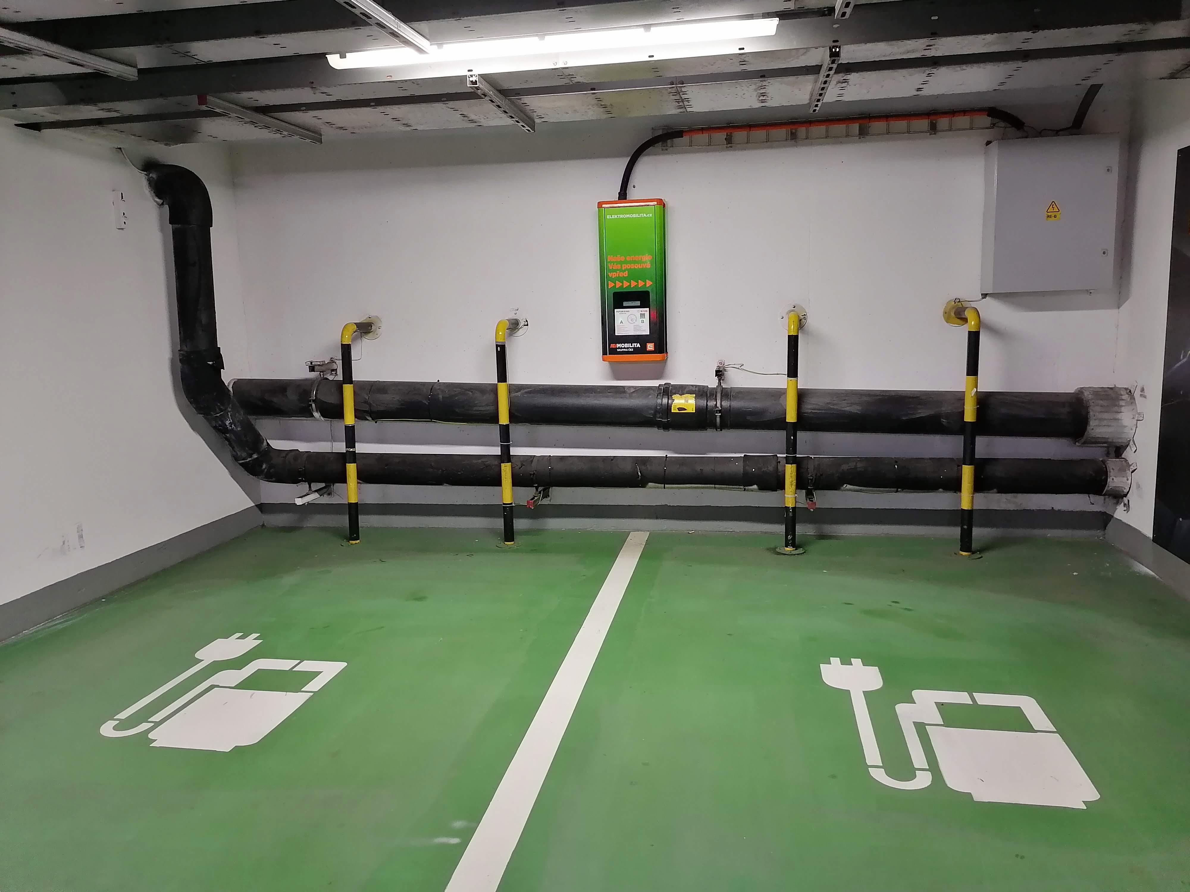 Nabíjecí stanice ČEZ foto 3