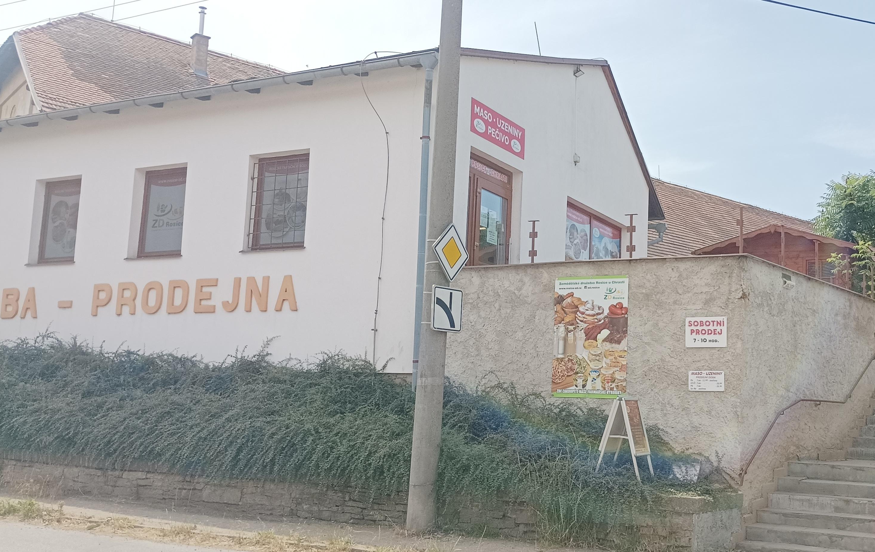 Zemědělské družstvo Rosice u Chrasti, družstvo foto 2