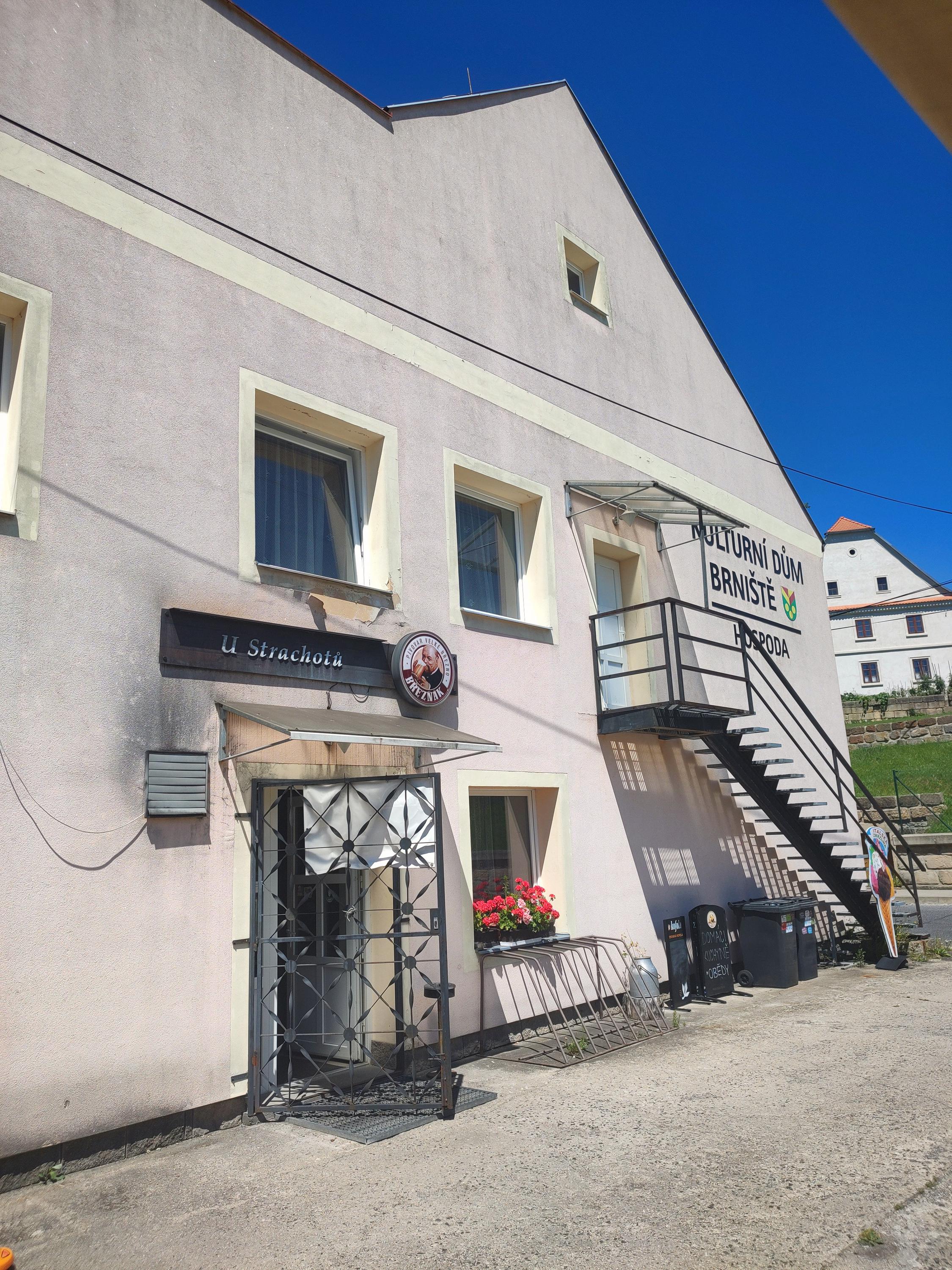 Kulturní Dům Brniště foto 5