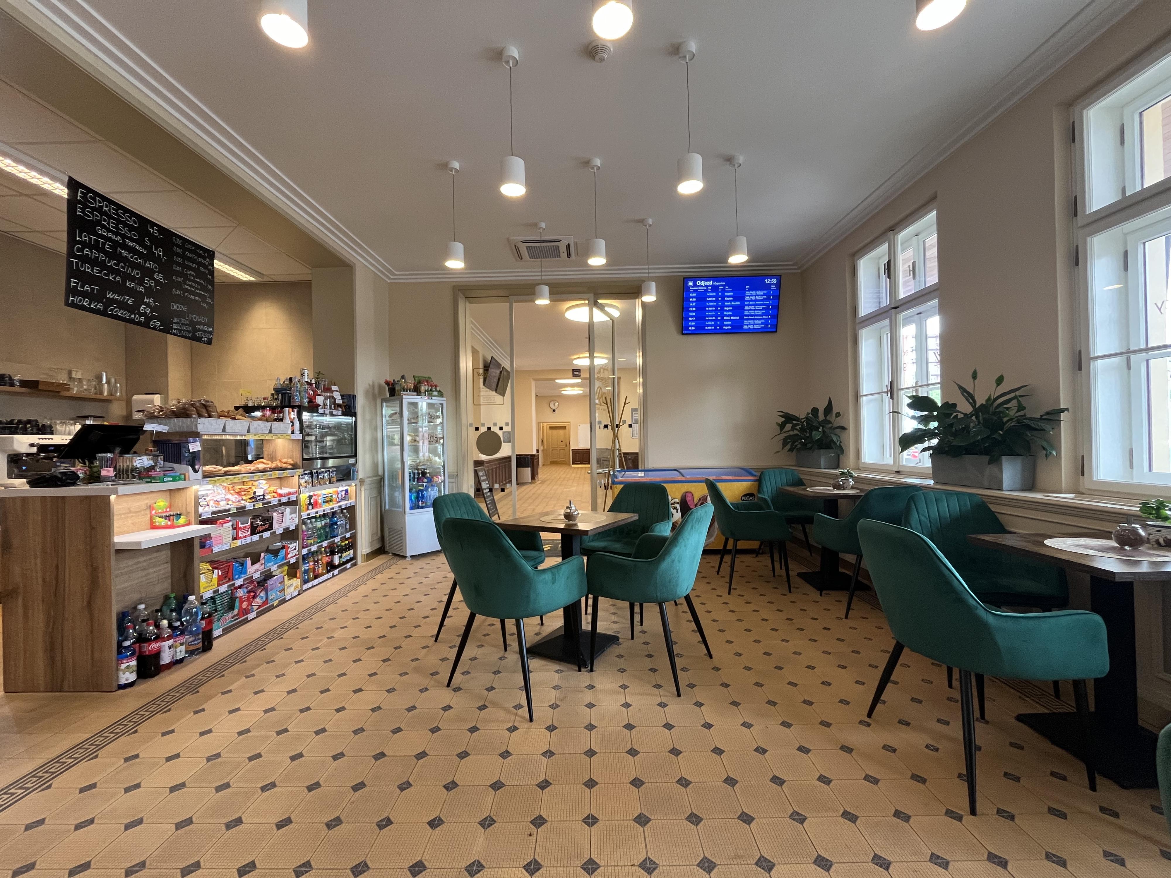 Rail Cafe & Bakery