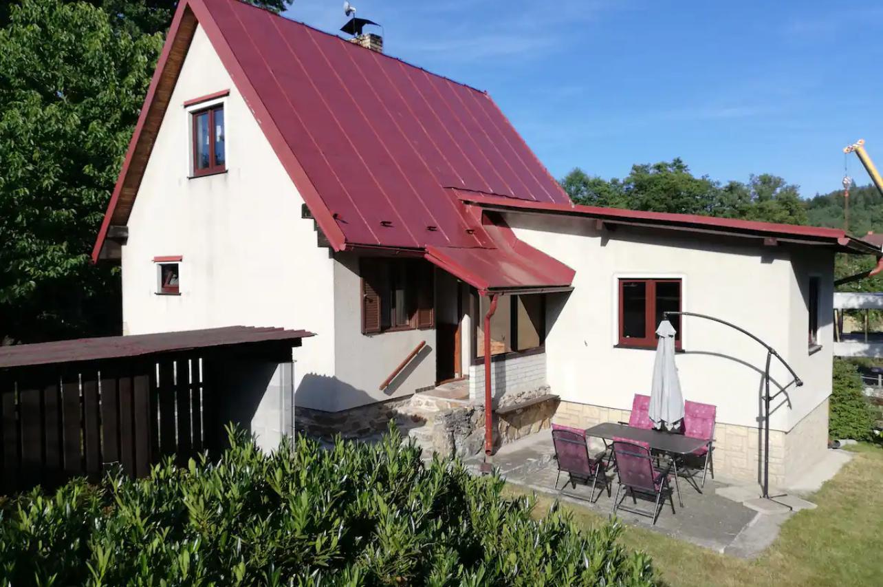 Chata _ co nemá jméno_