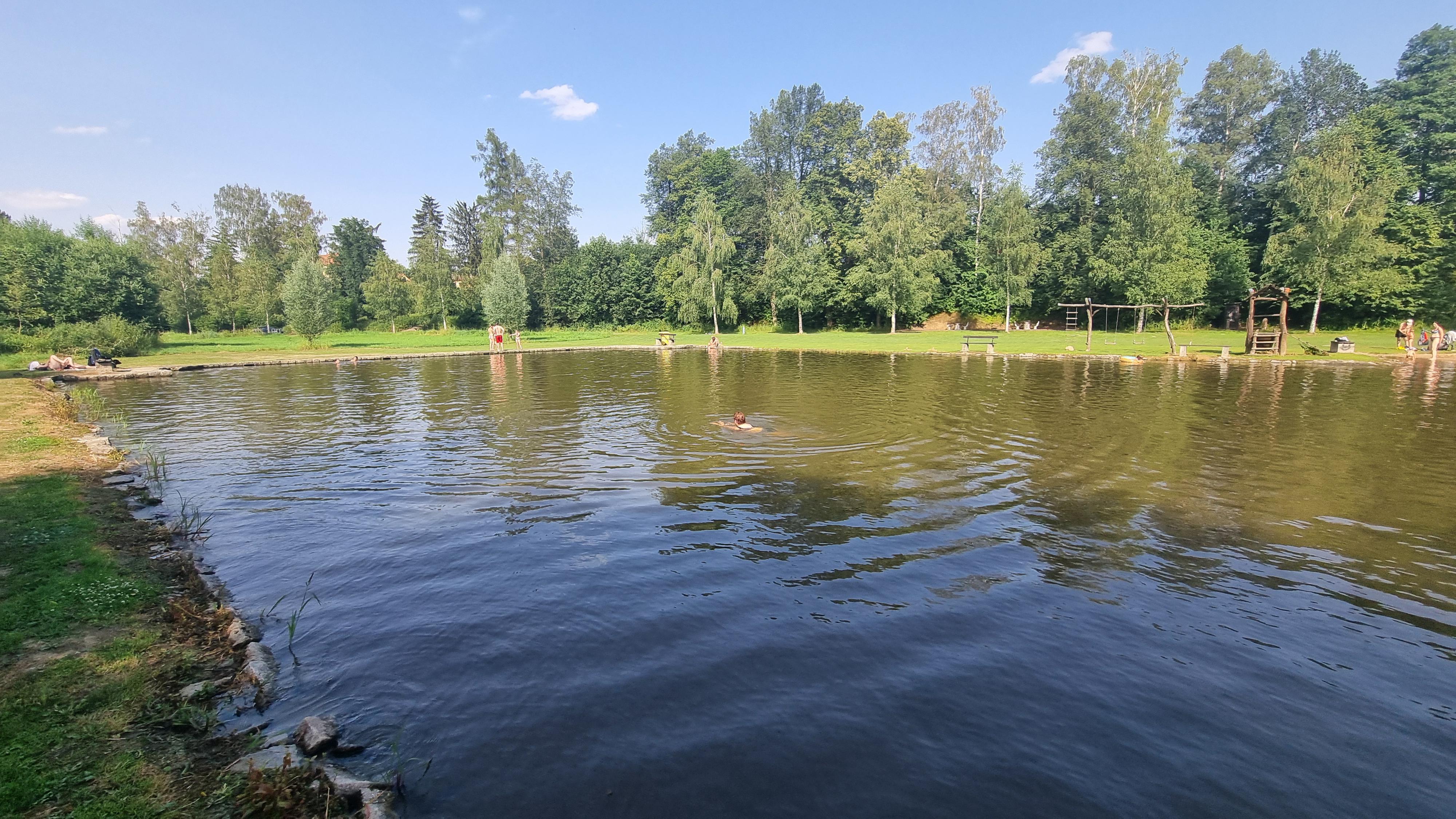 Koupaliště Louňovice pod Blaníkem