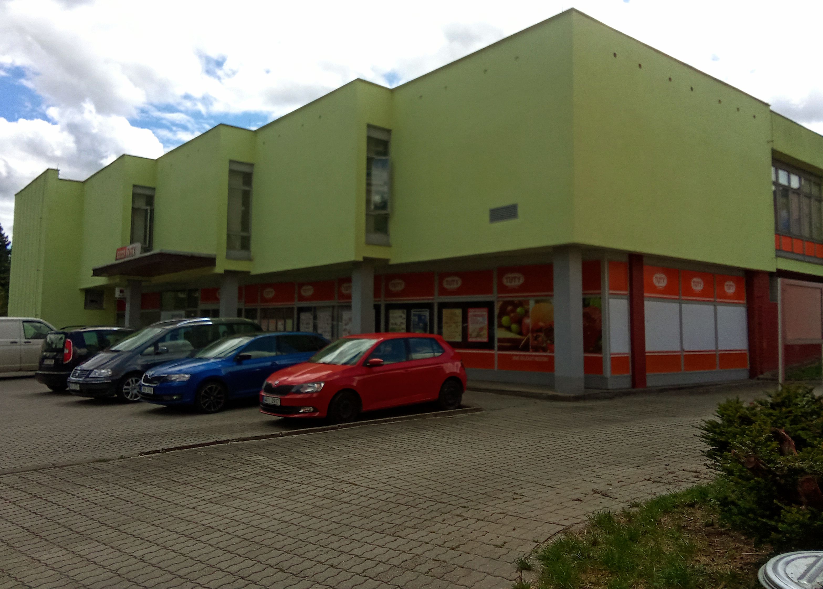 Obchodní centrum Monika foto 2