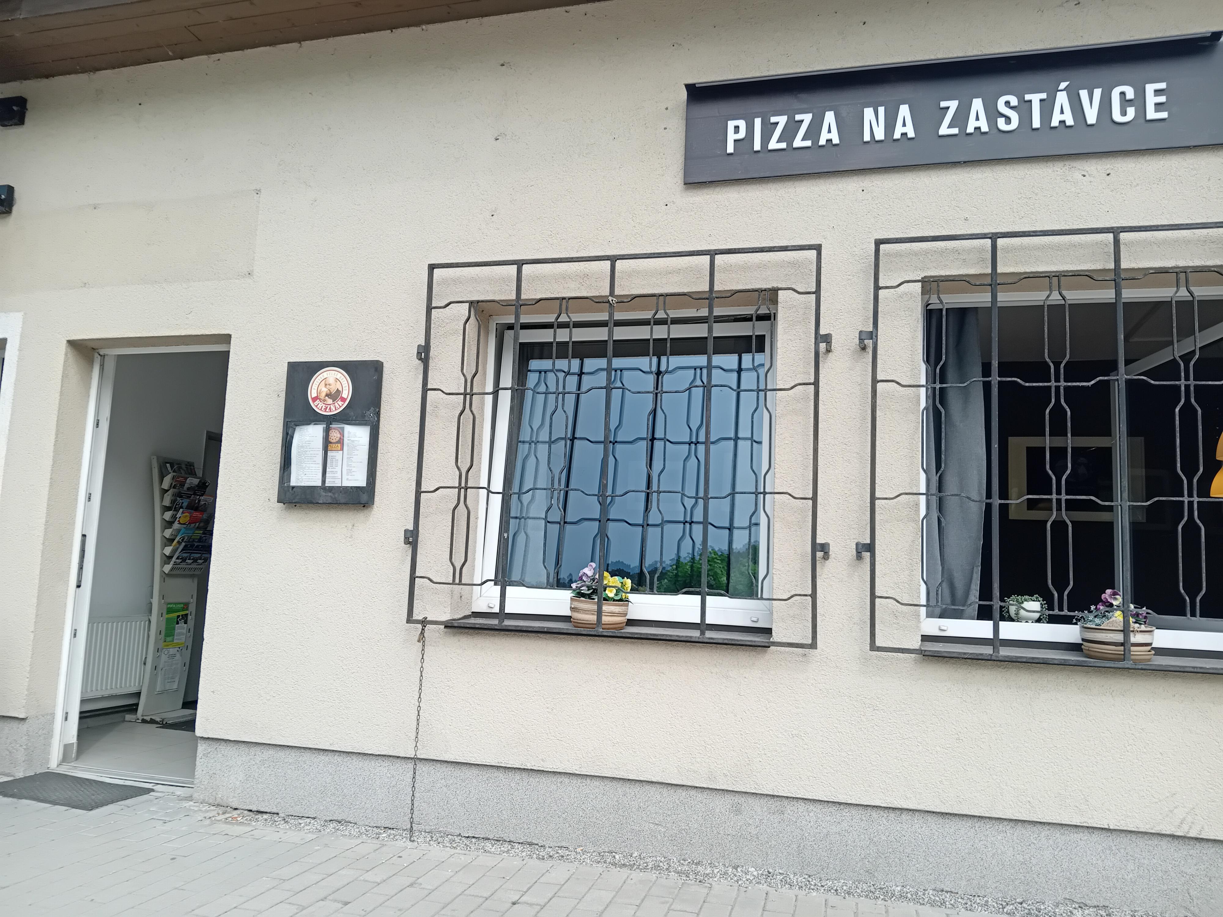 PIZZA NA ZASTÁVCE foto 6