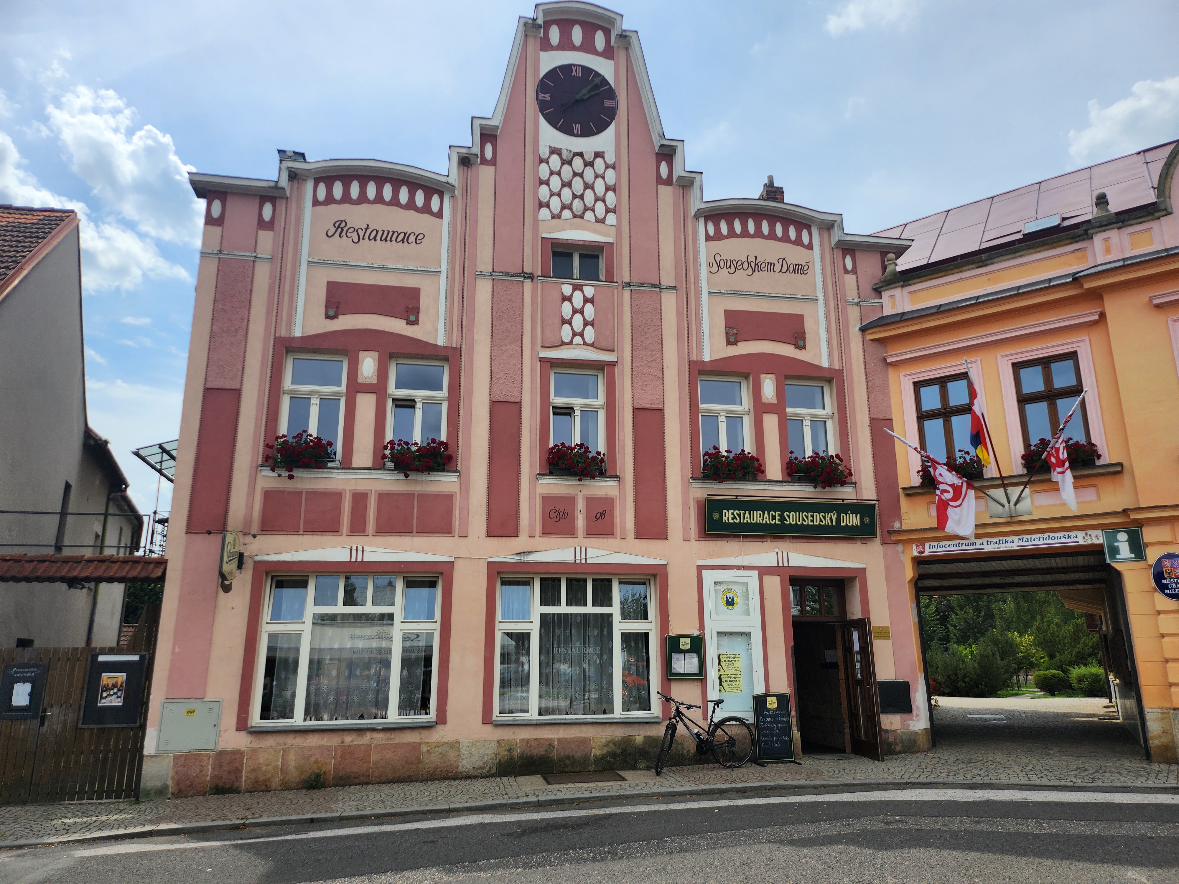 Restaurace Sousedský dům