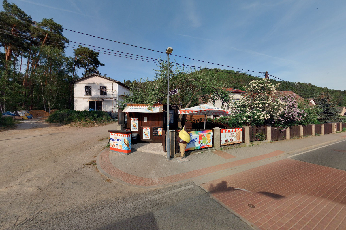 Stánek se zmrzlinou