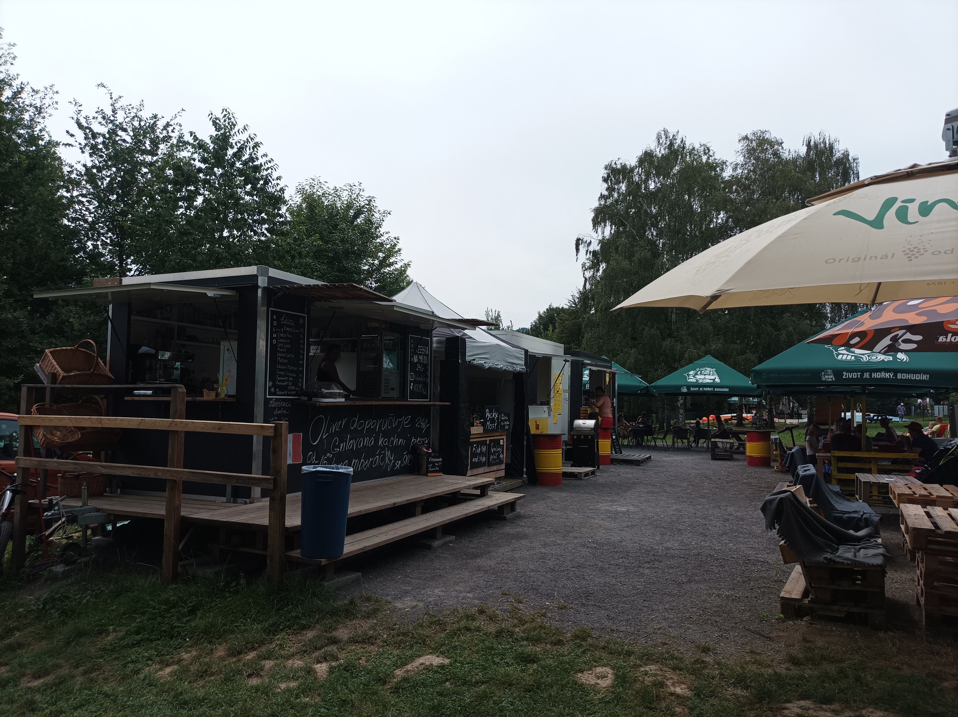 Street Food Market Los Dobrotos foto 2