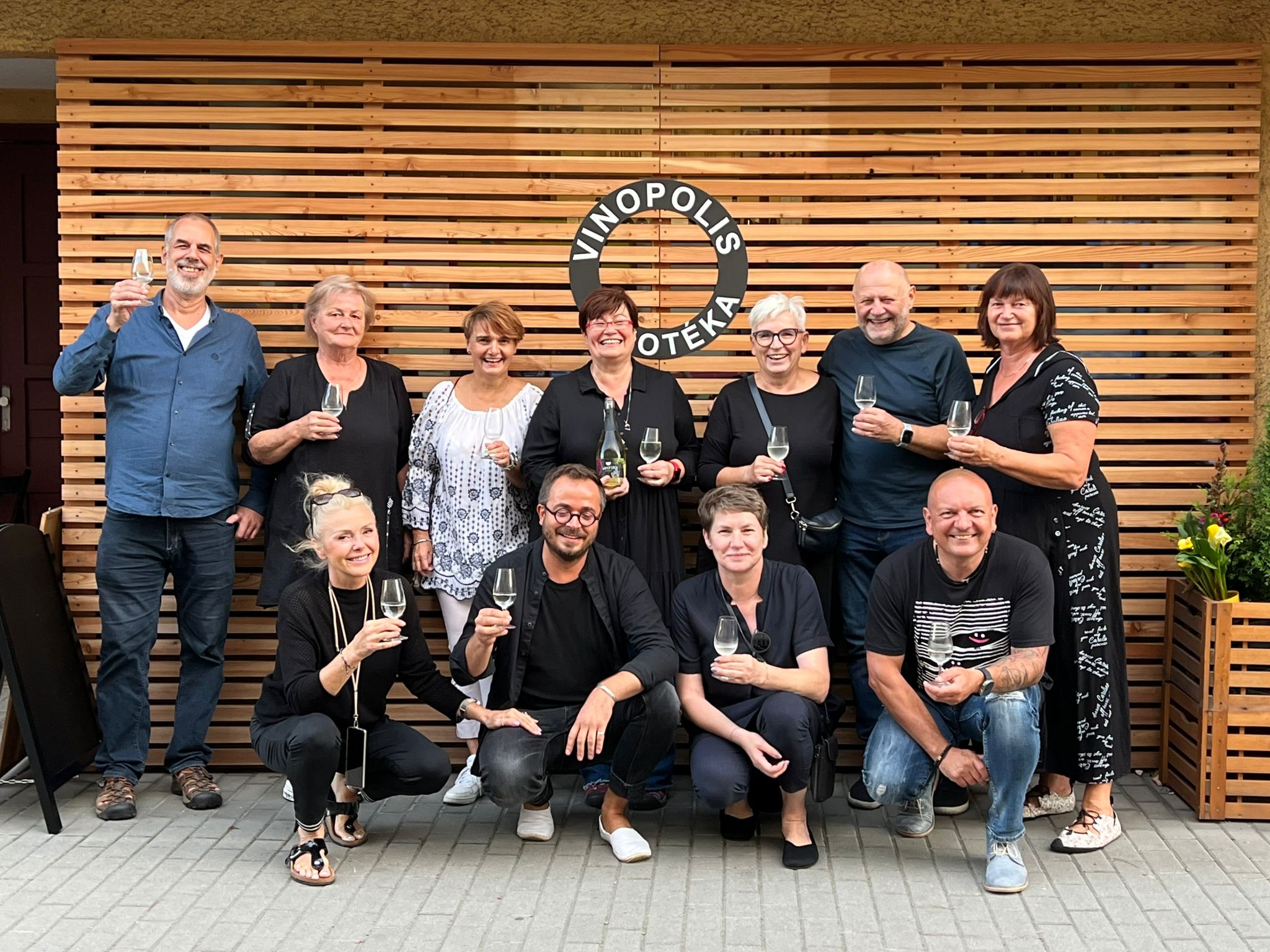 Vinotéka Vinopolis foto 2