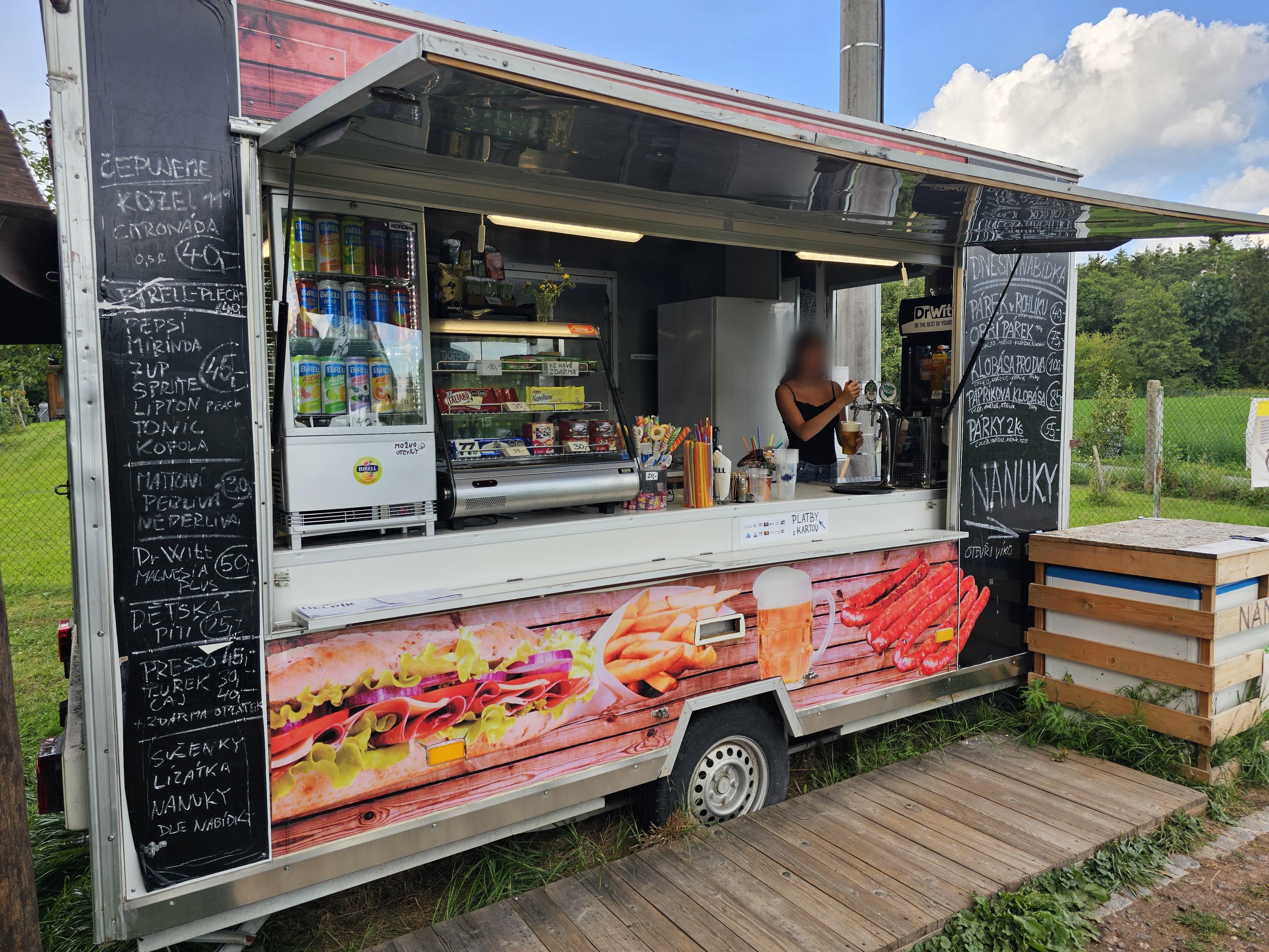 Občerstvení U Jezu foto 2