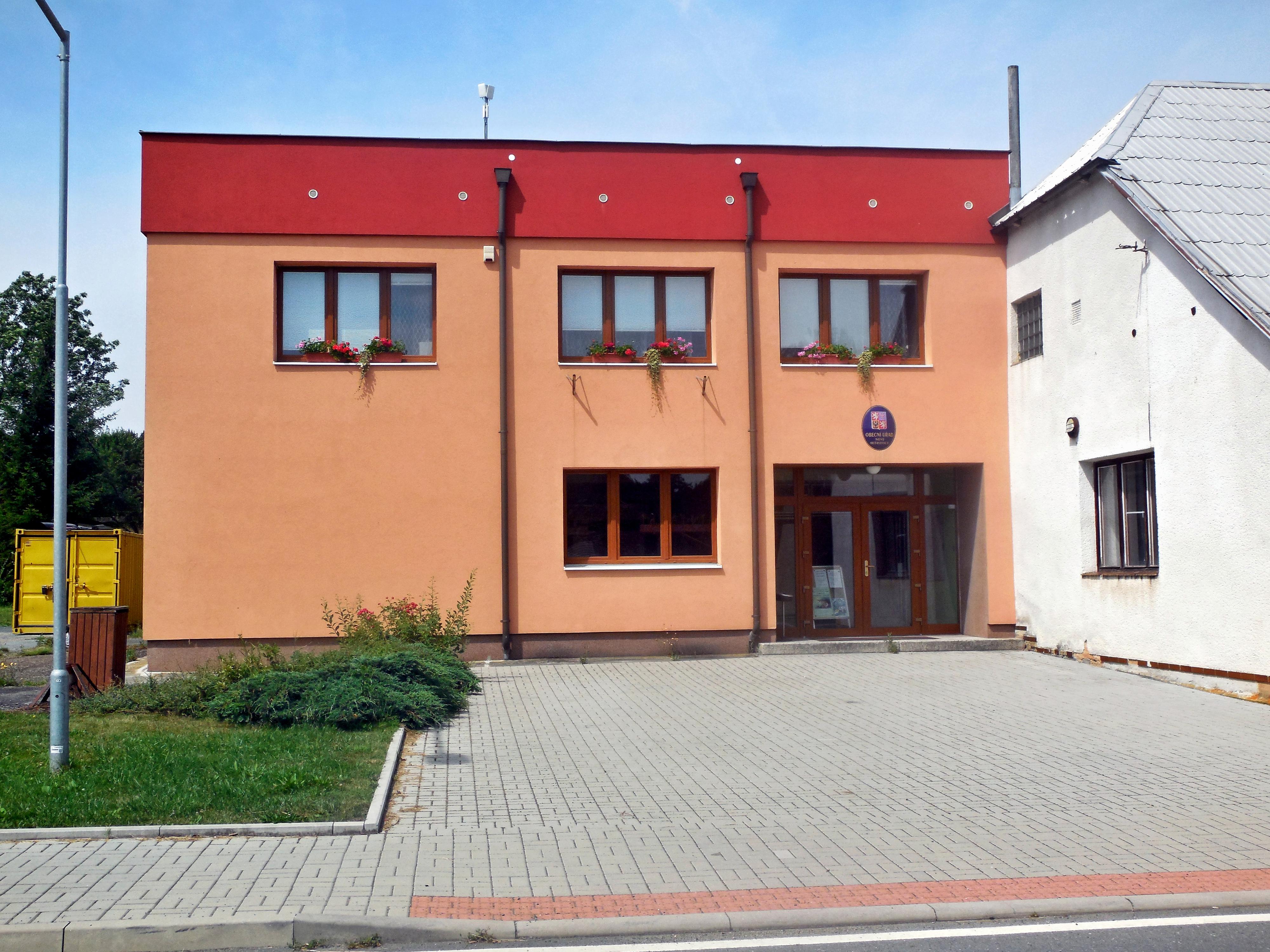 Nové Mitrovice - obecní úřad foto 4