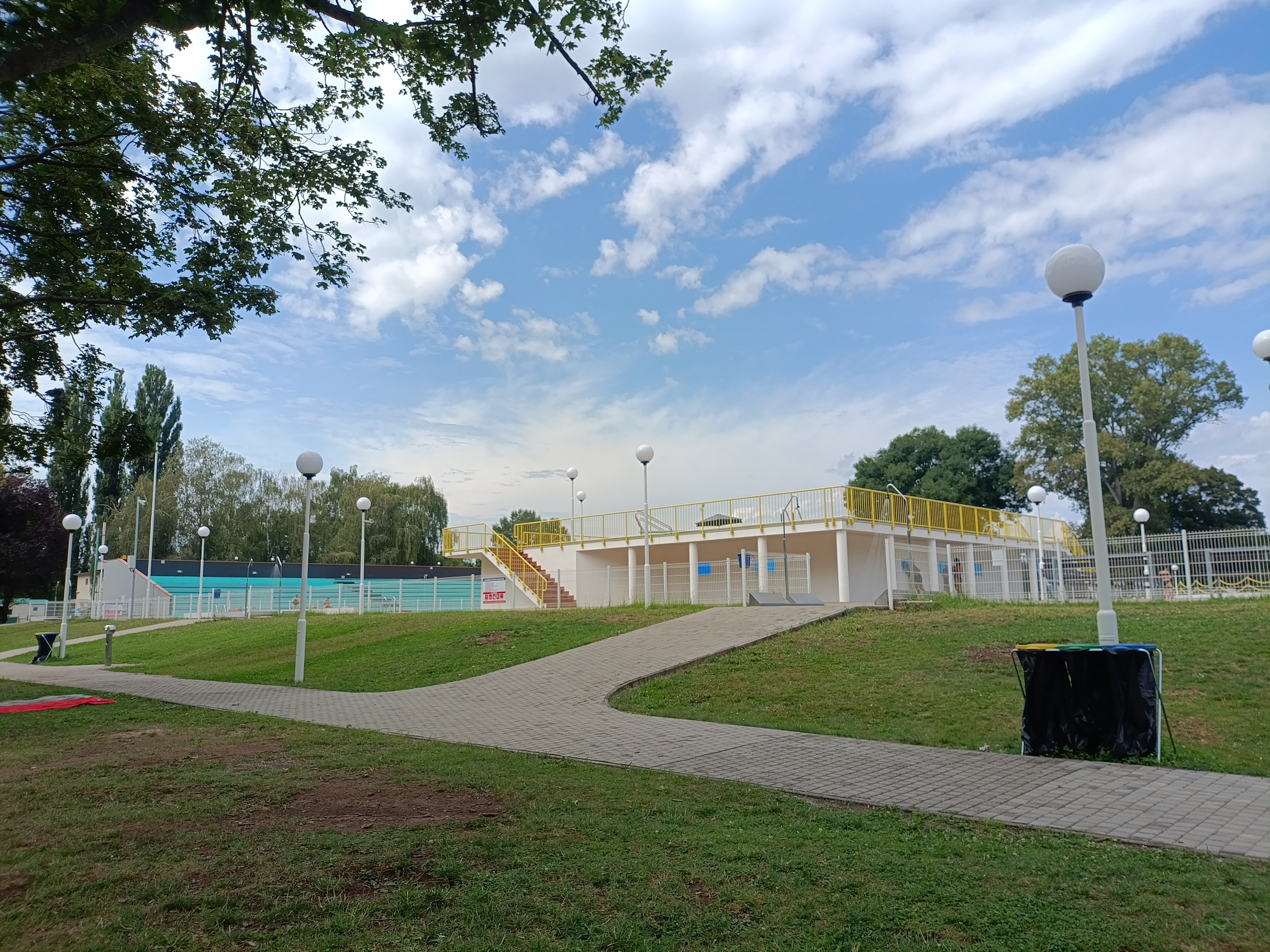 Koupaliště Cihelna foto 2